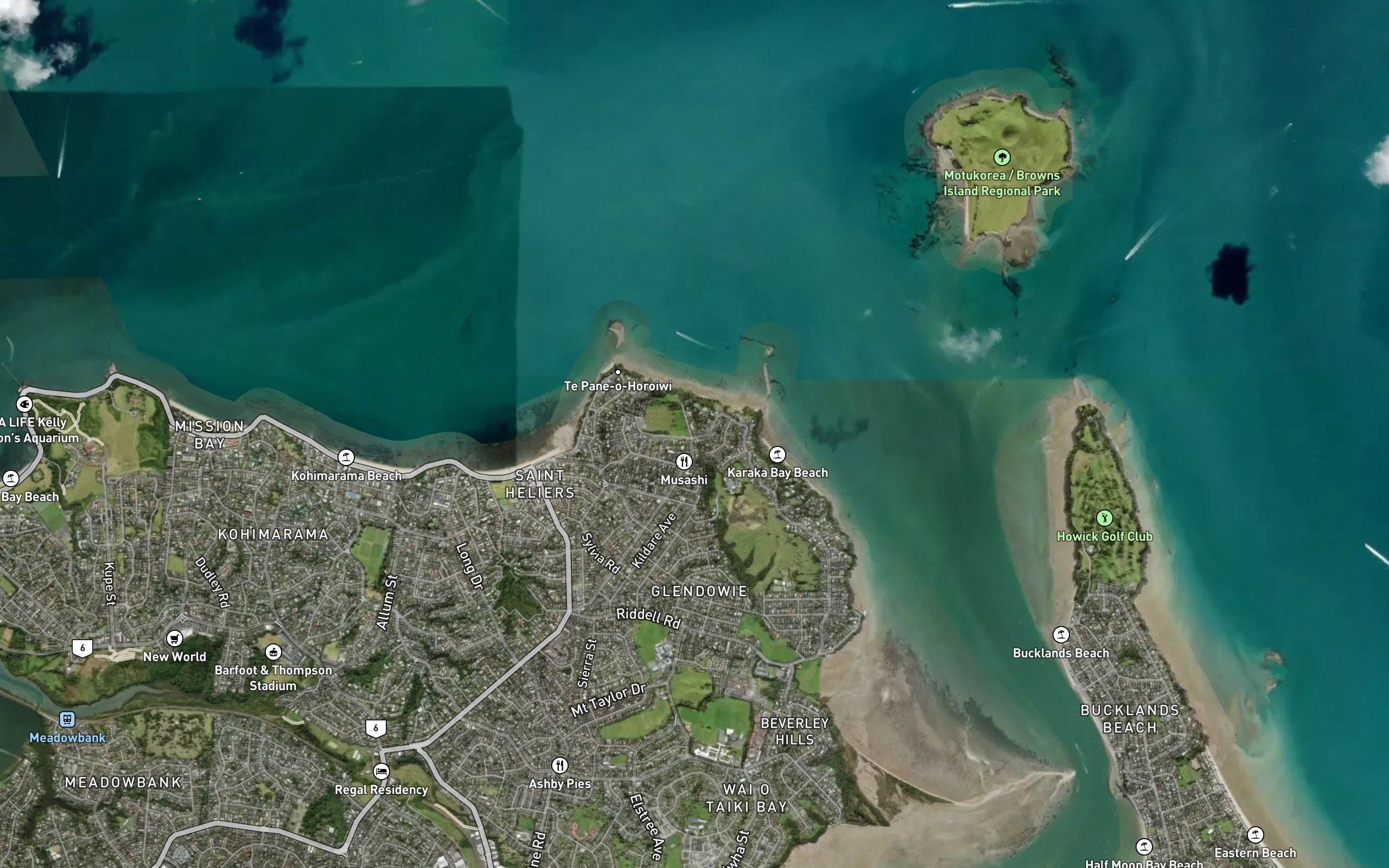 Karaka Bay