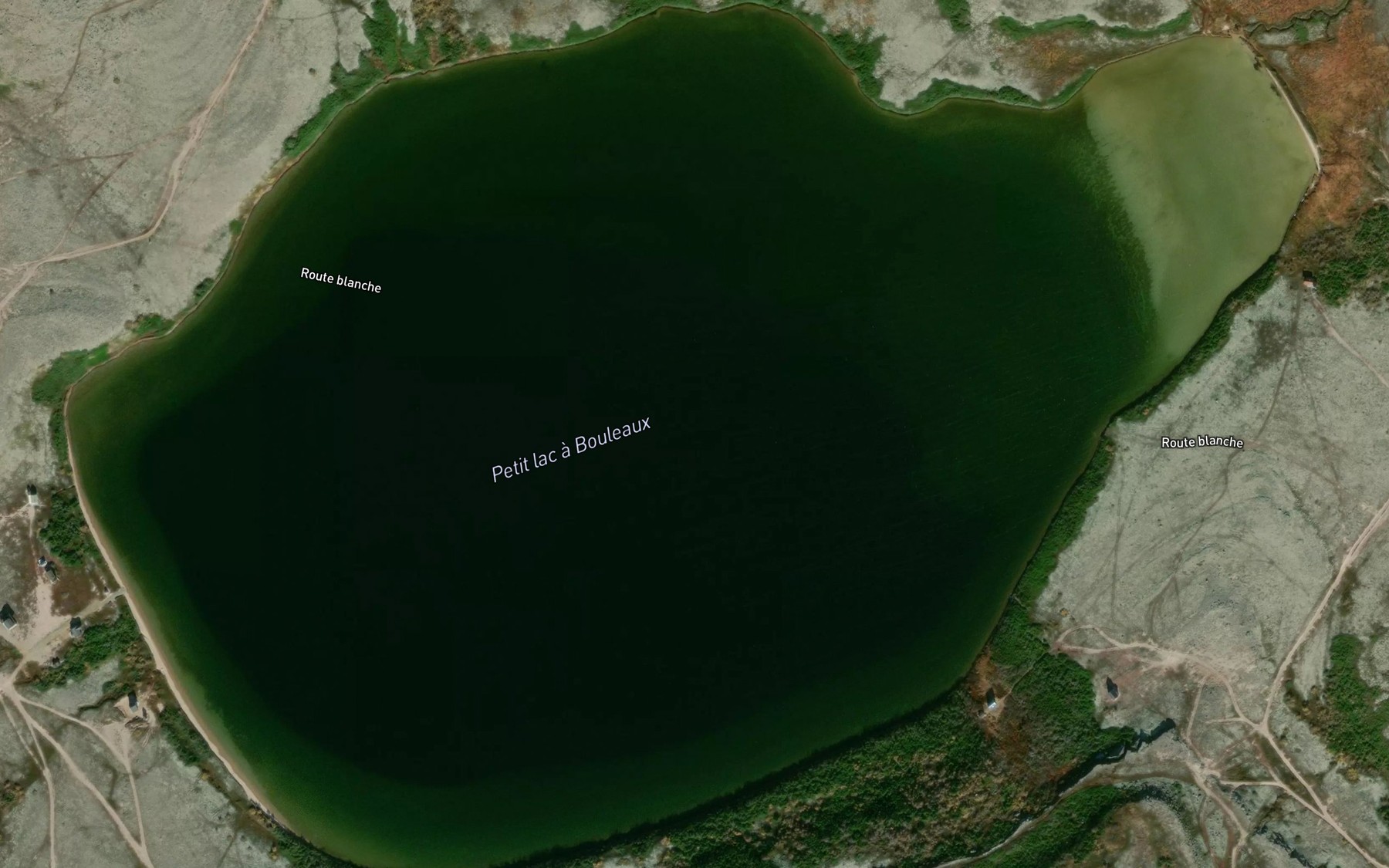 Satellite map of the Petit lac a Bouleaux