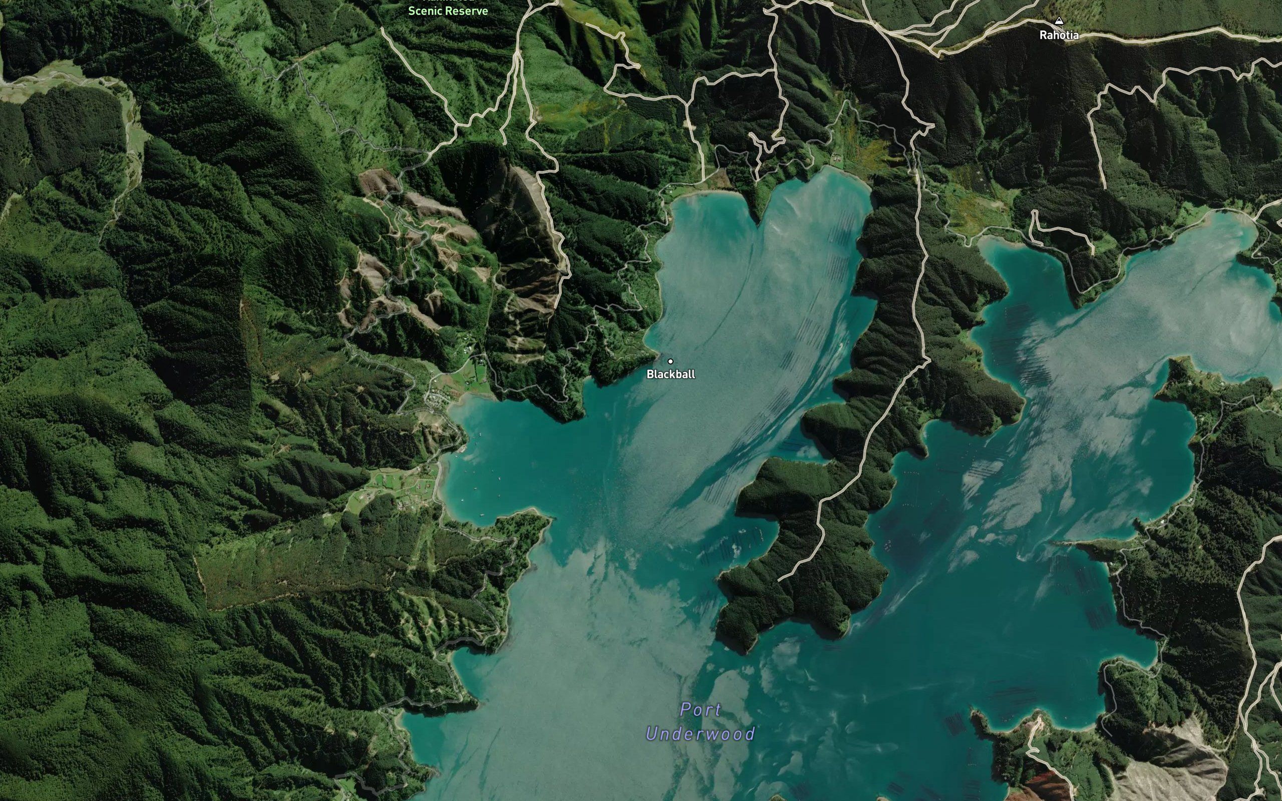Kingfish Bay