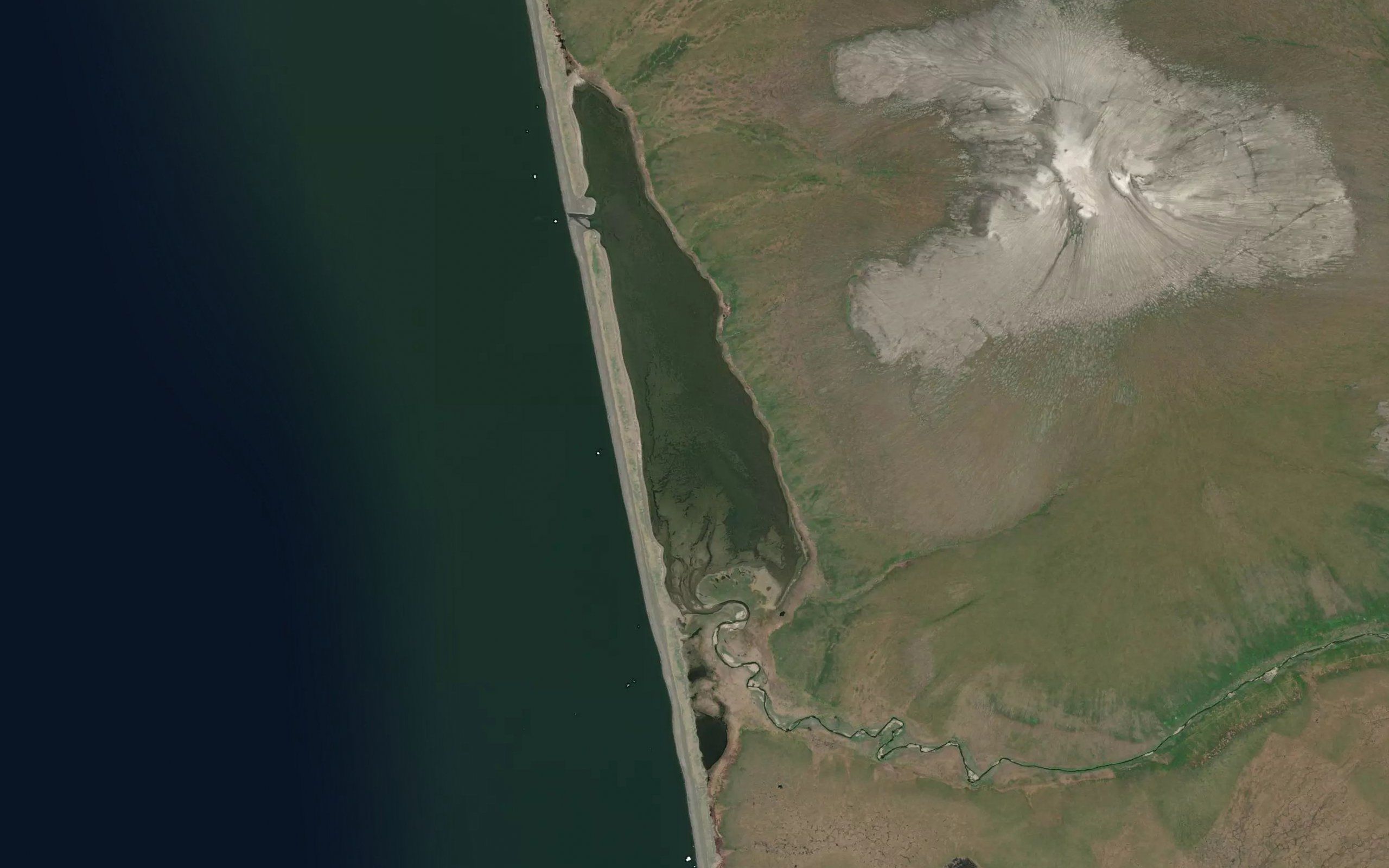 Tasaychek Lagoon