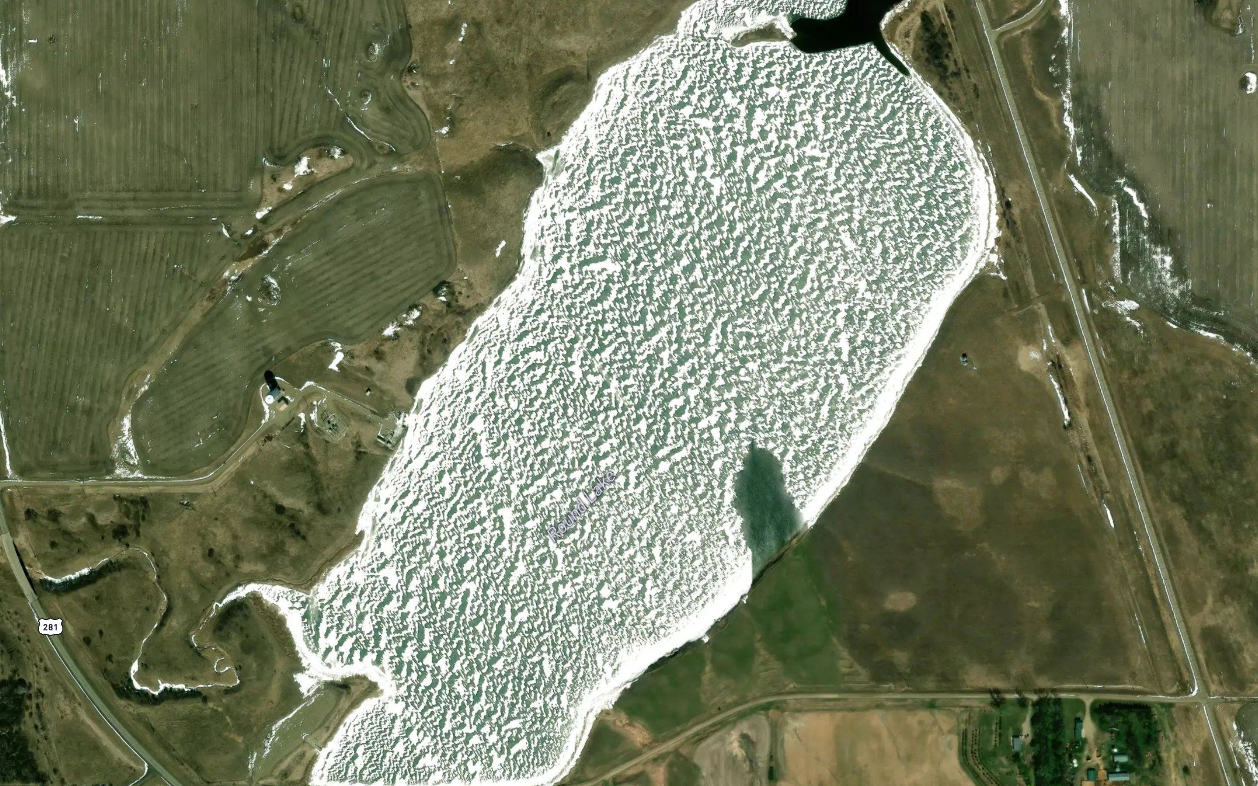 Round Lake