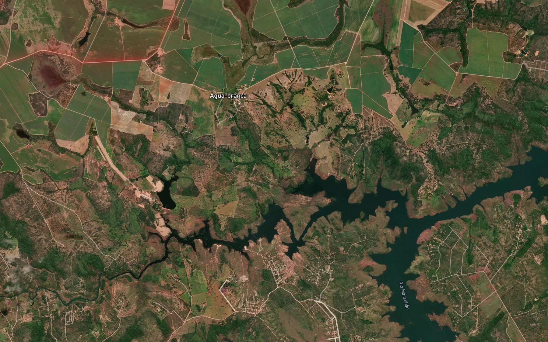 Satellite map of the Corrego do Cedro