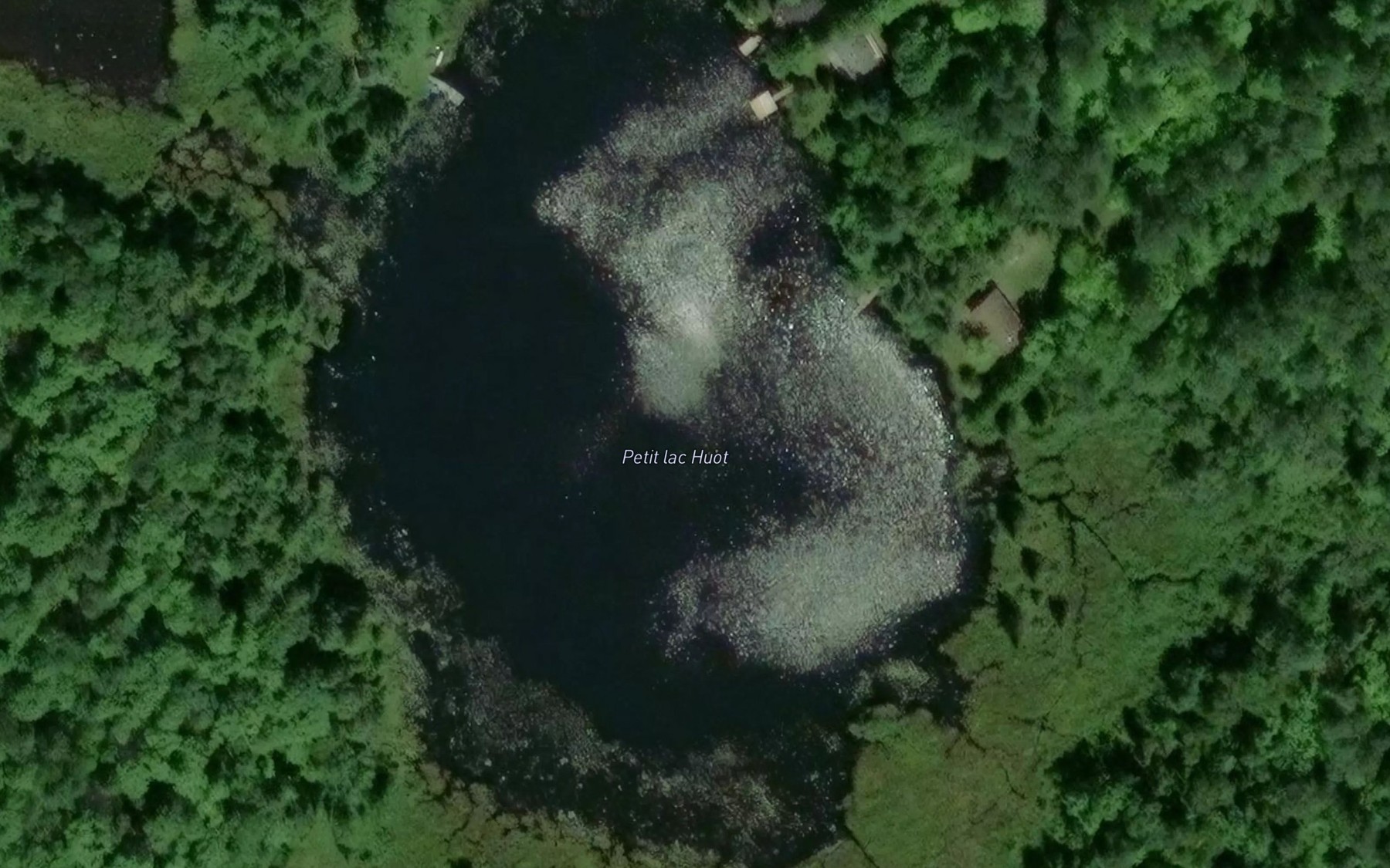Satellite map of the Petit lac Huot