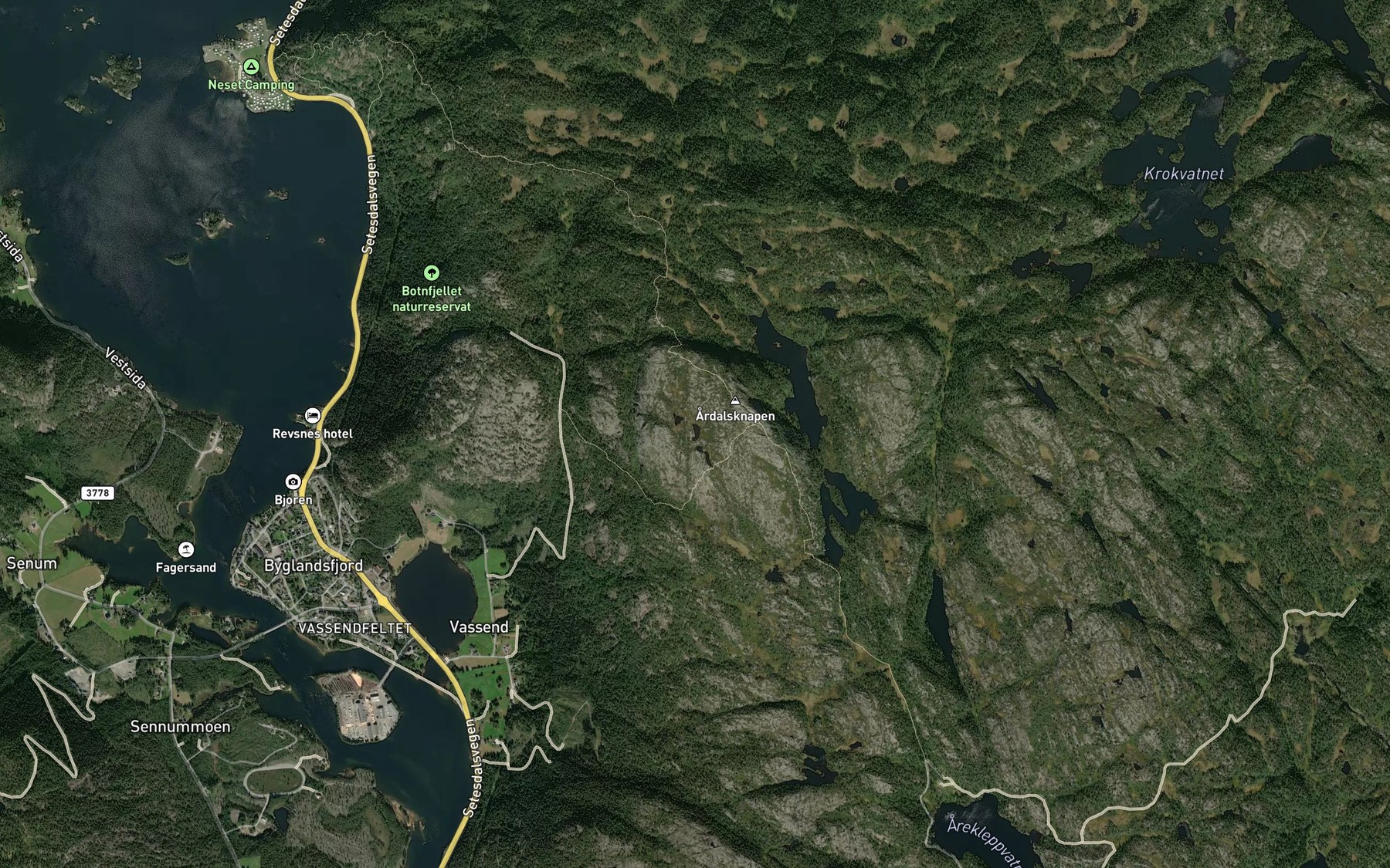 Satellite map of the Vittjonn