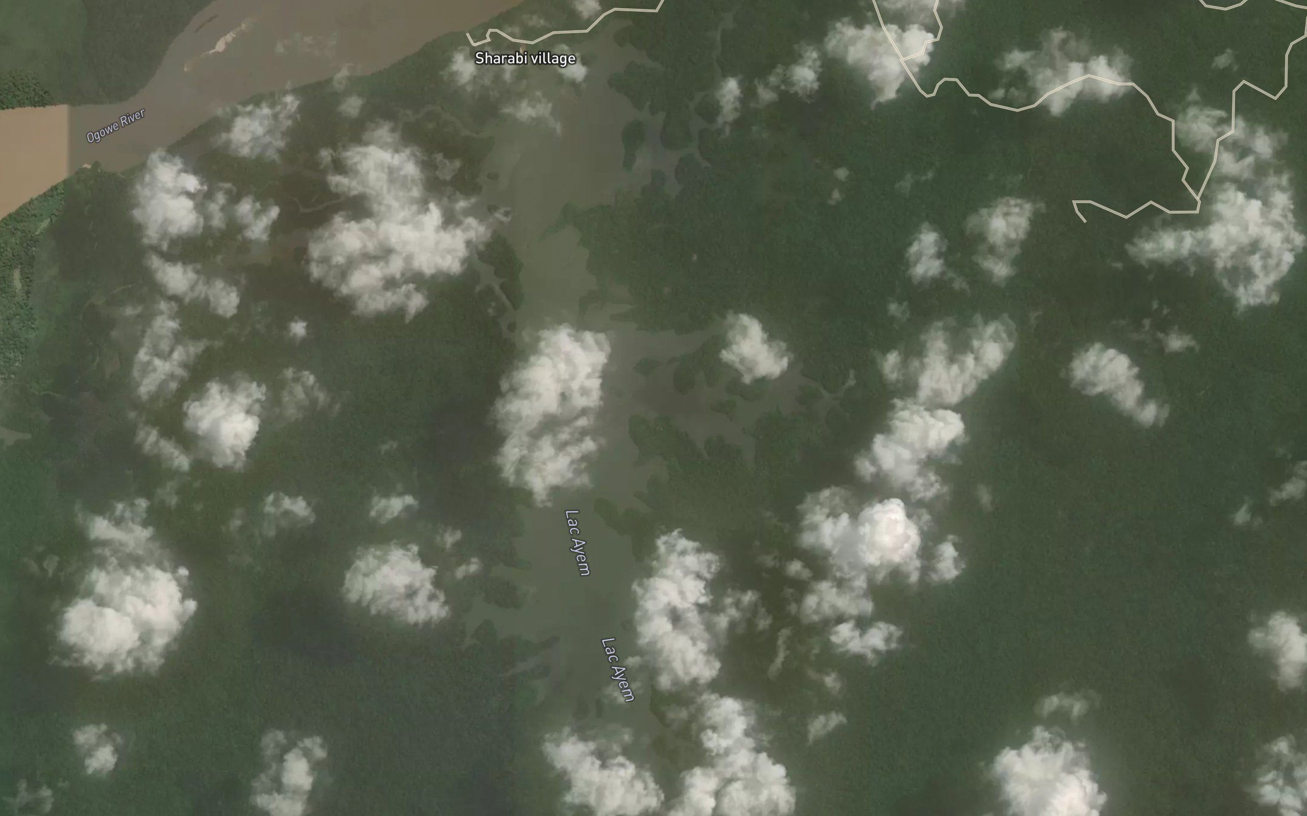 Lac Ayem