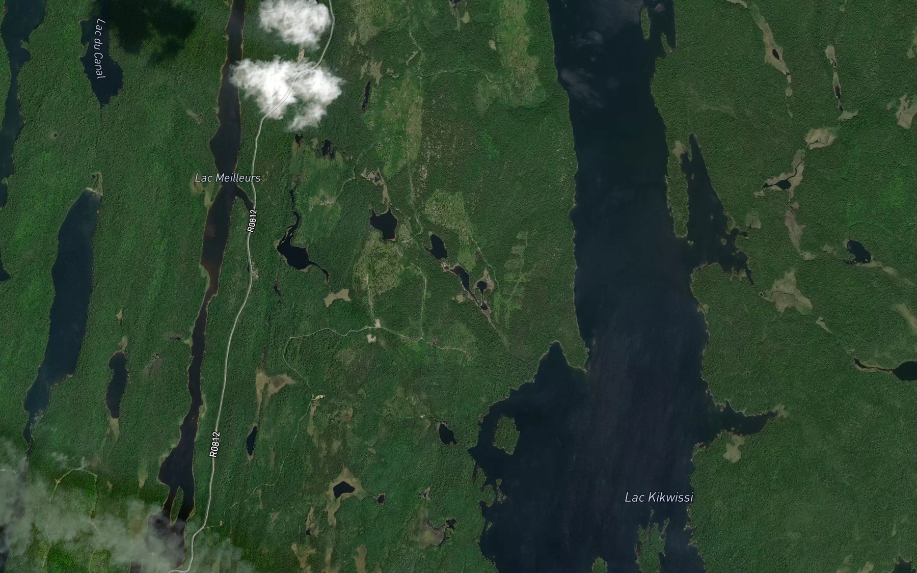 Satellite map of the Lac Bec-Scie