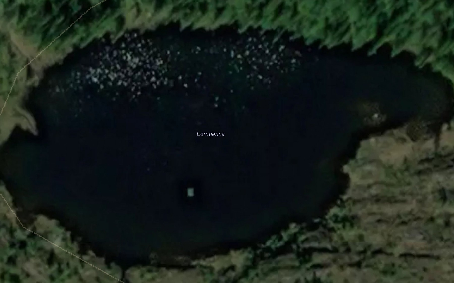 Satellite map of the Lomtjonna