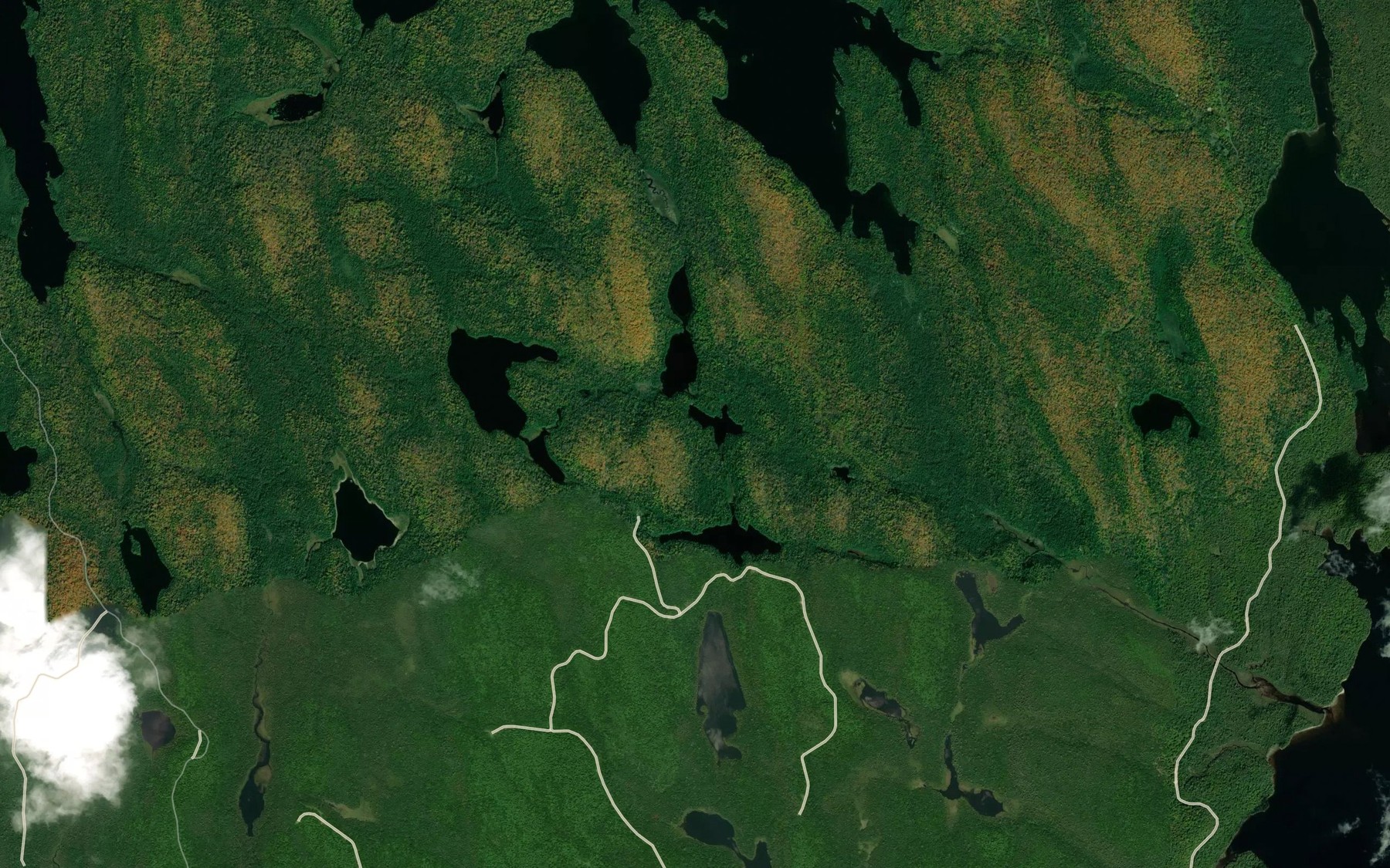 Satellite map of the Lac du Canot