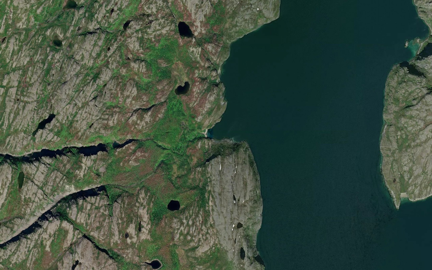 Satellite map of the Klokkarvika