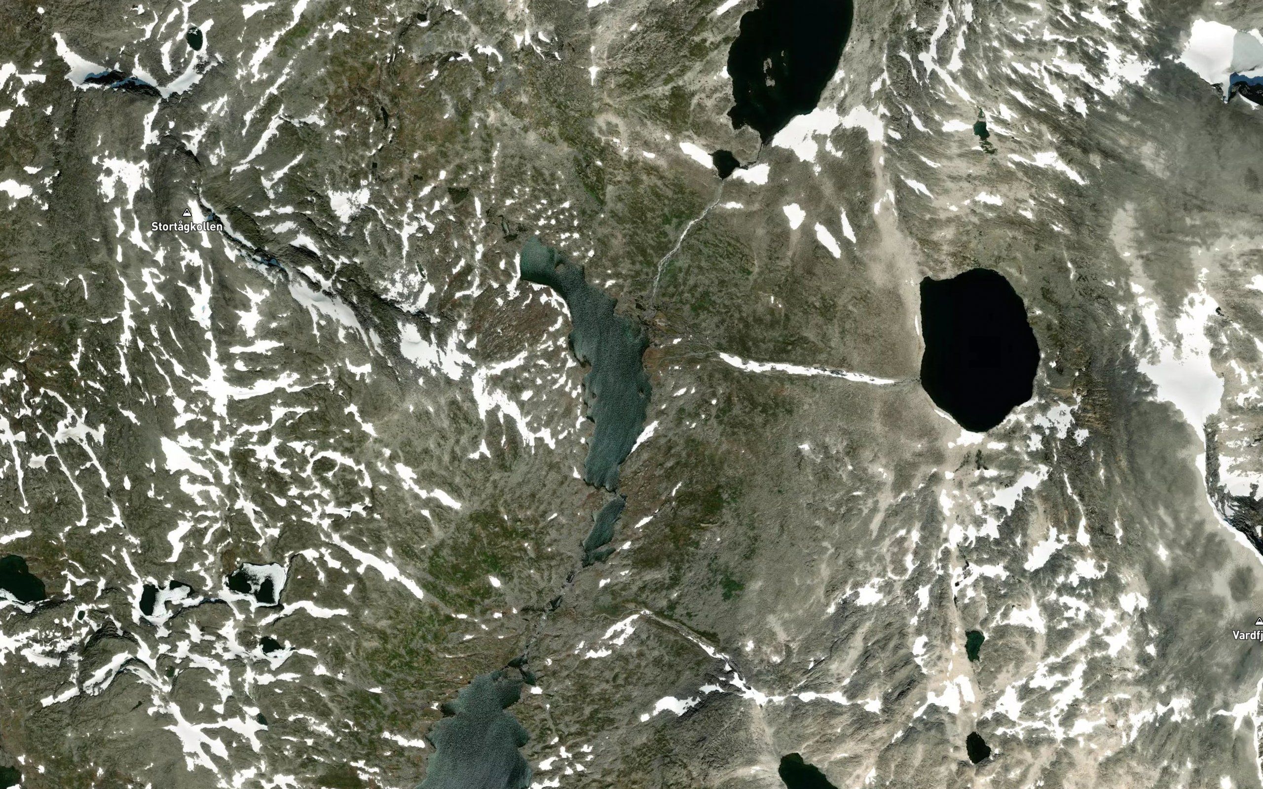 Ovre Skarvdalsvatnet