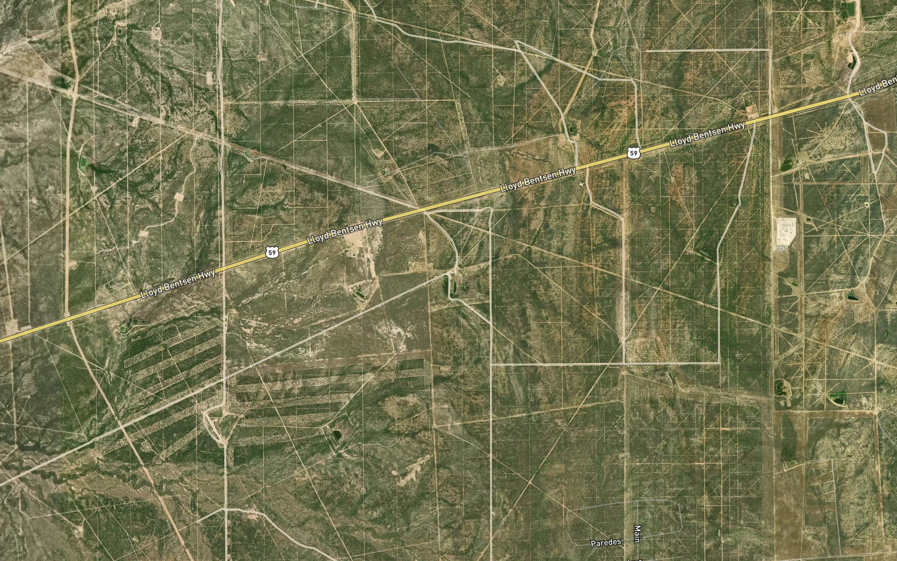Satellite map of the Mil Ojos Camp Lake