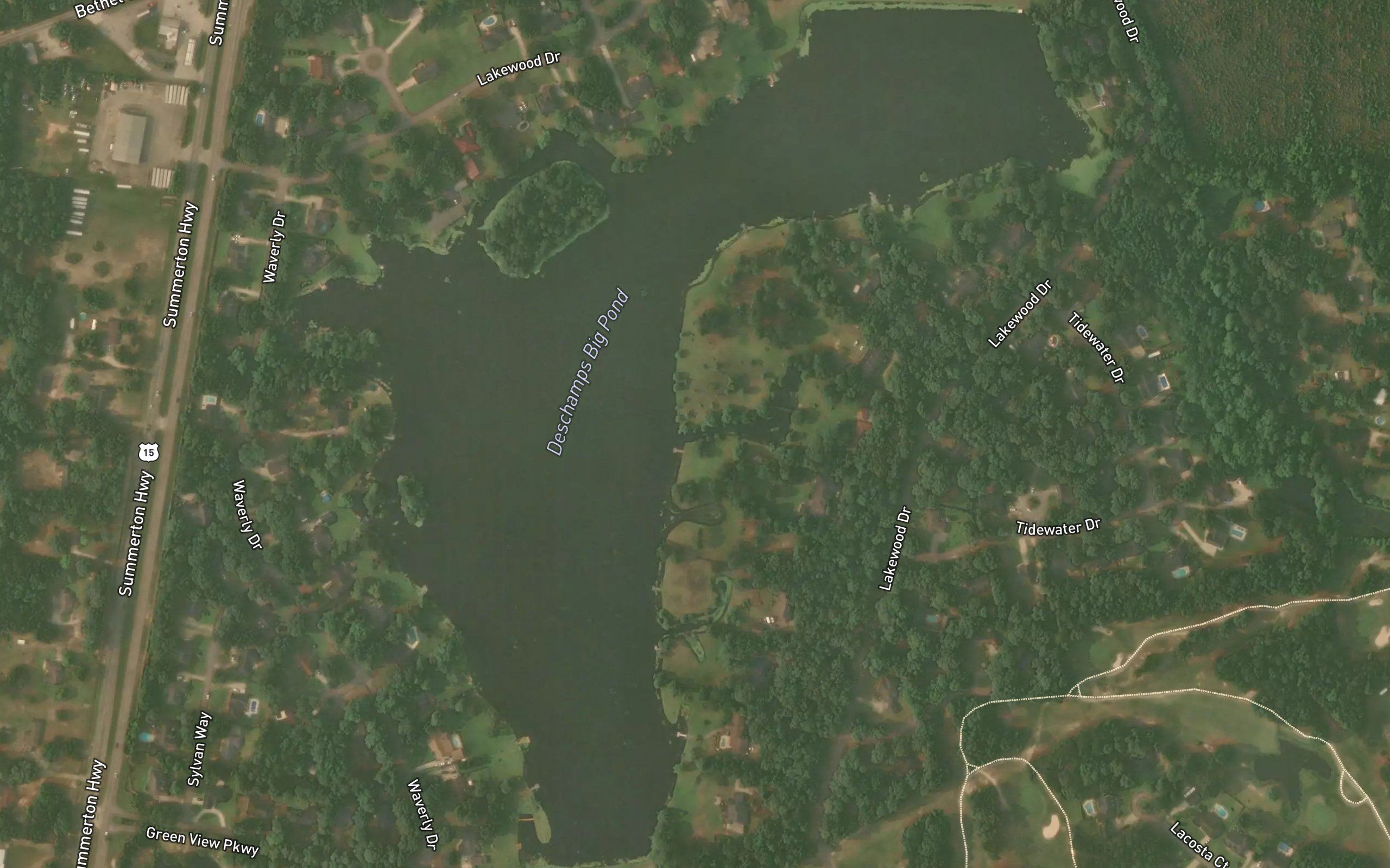 Des Champs Pond