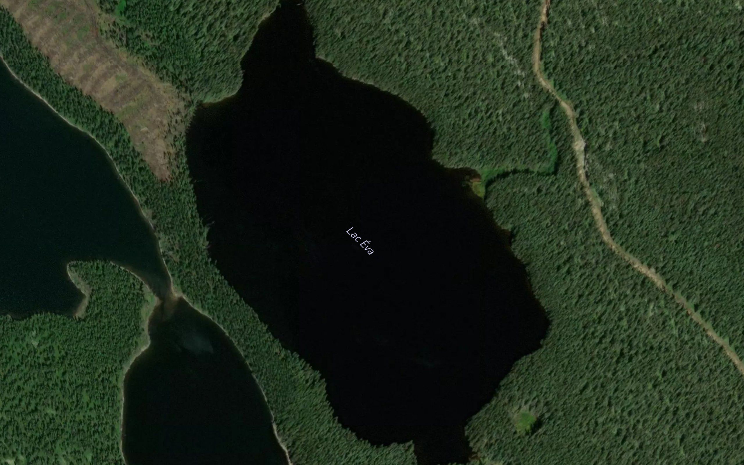 Lac Eva