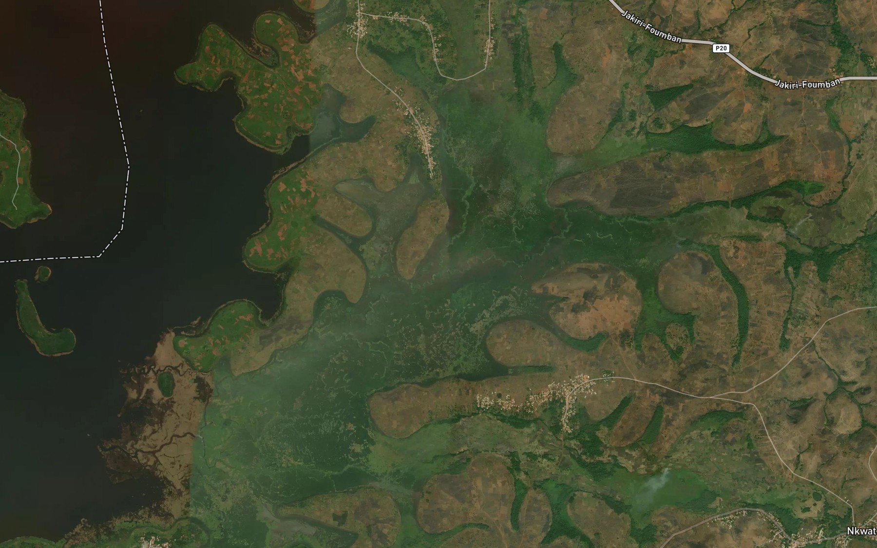 Satellite map of the Tam