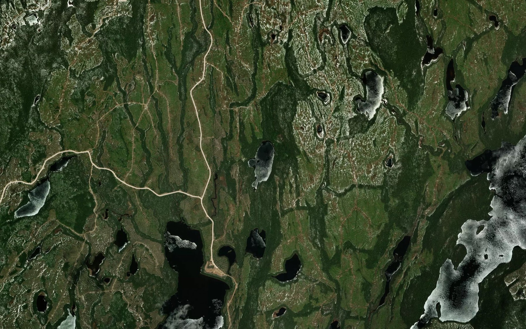 Satellite map of the Lac de la Grande Nebuleuse