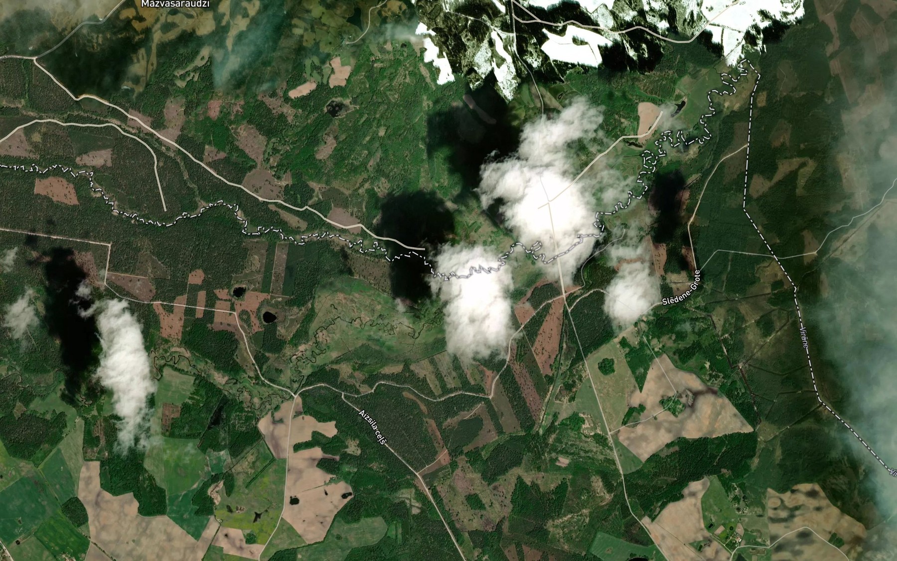 Satellite map of the Vilaune