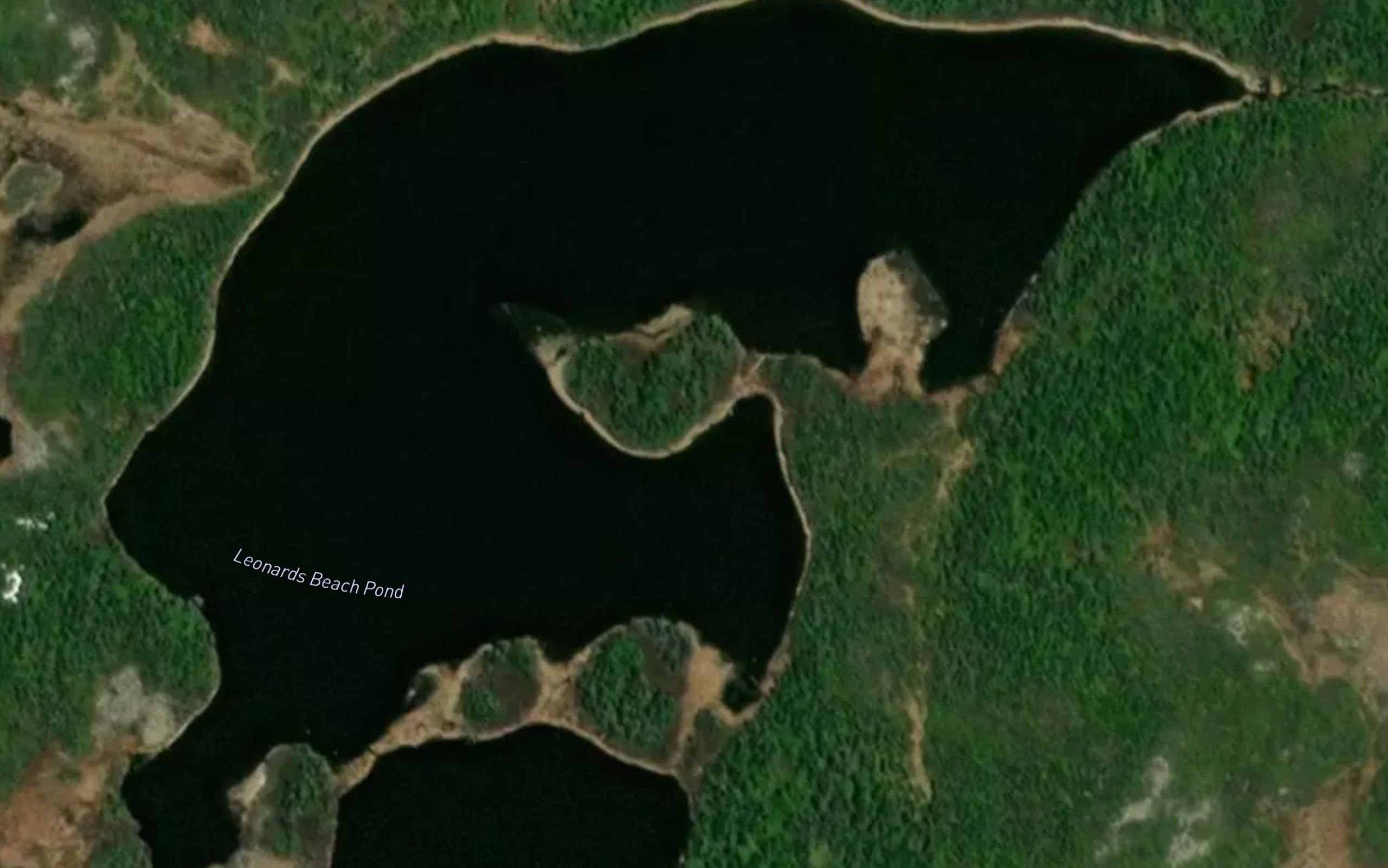 Leonards Beach Pond