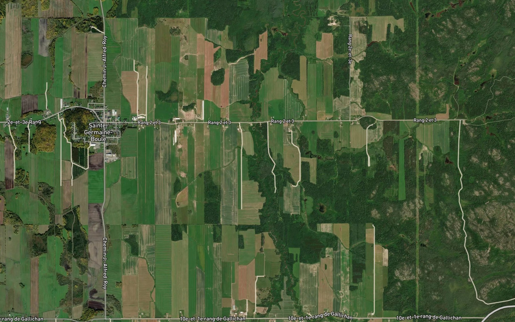 Satellite map of the Cours d'eau Pouliot
