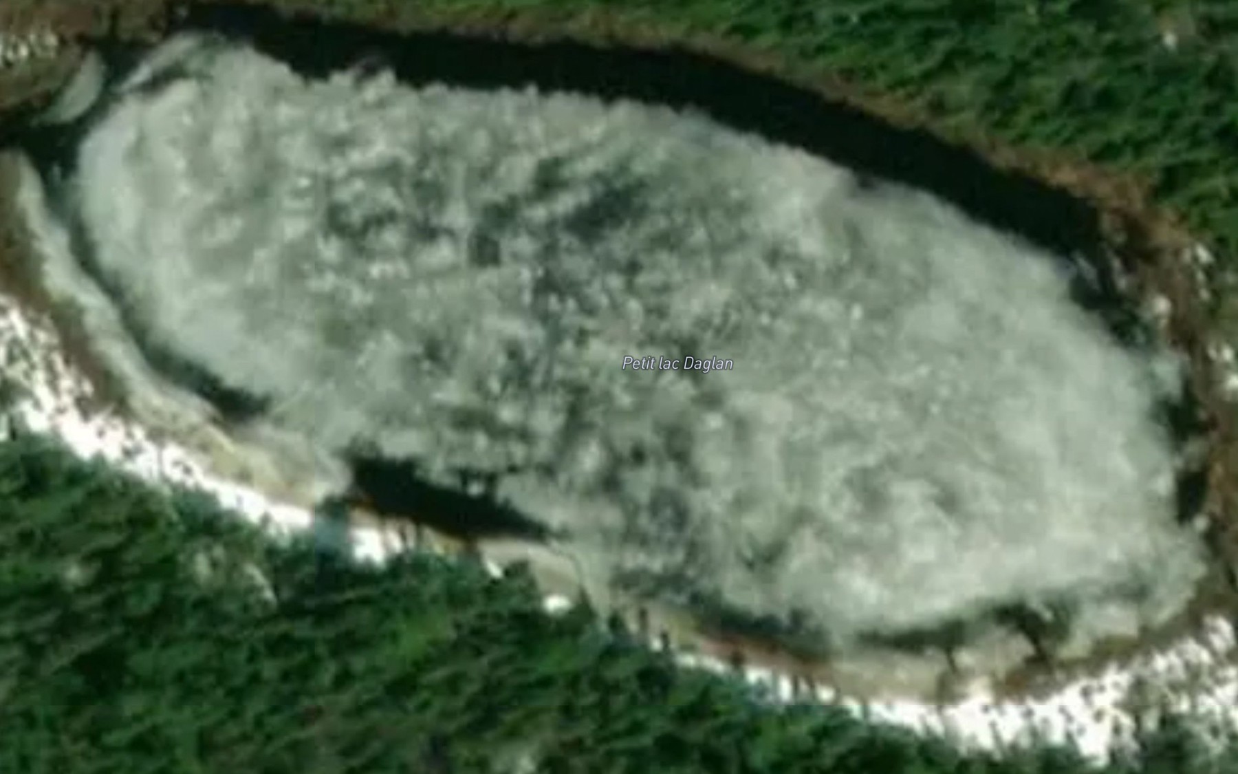 Satellite map of the Petit lac Daglan