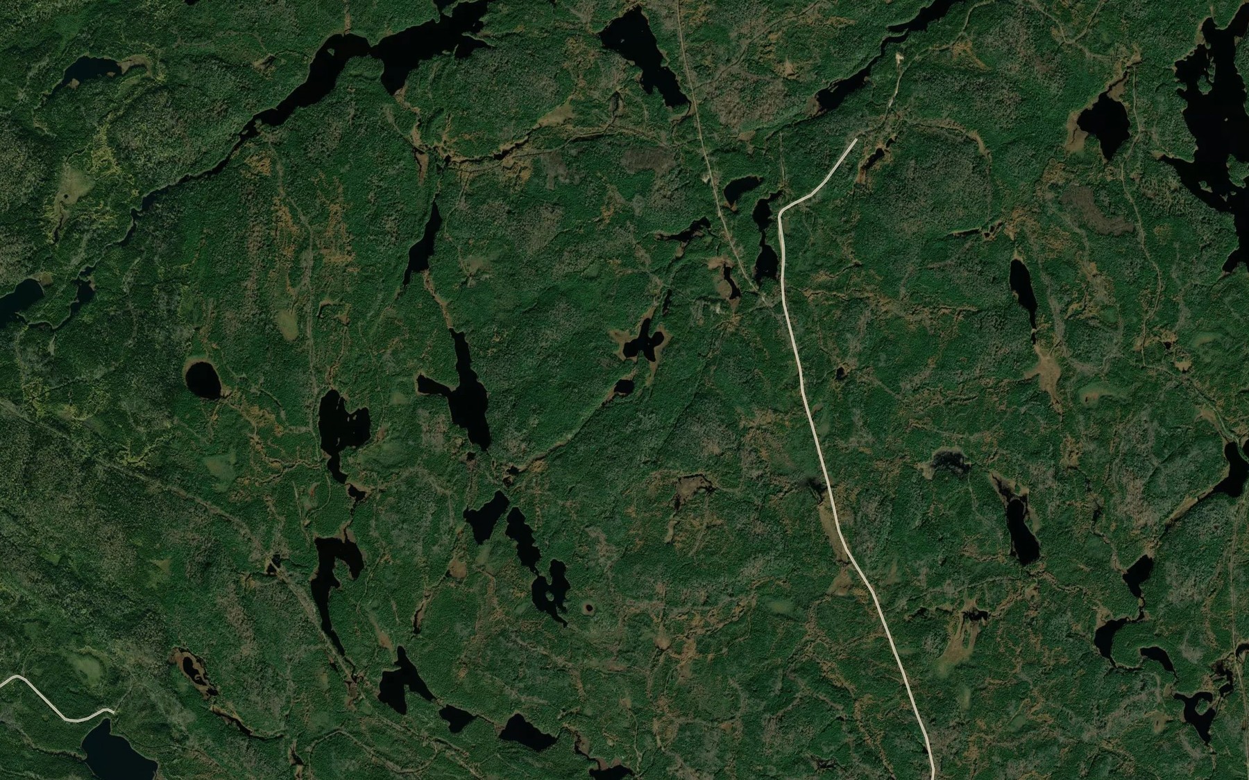 Satellite map of the Lac de la Sauterelle