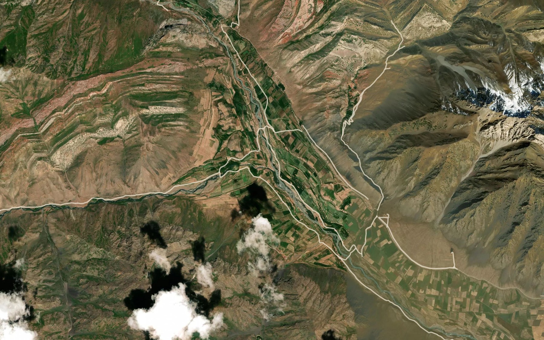 Satellite map of the Tekelik