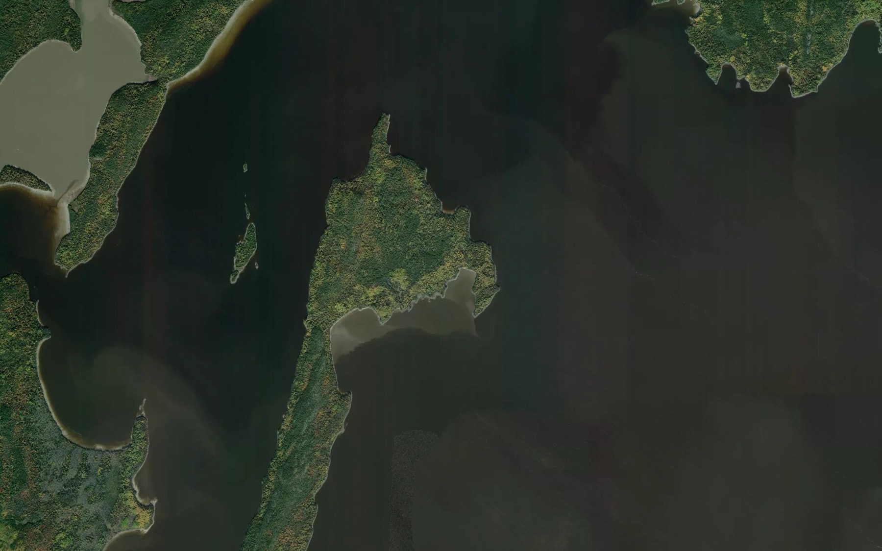 Satellite map of the Baie Bryson