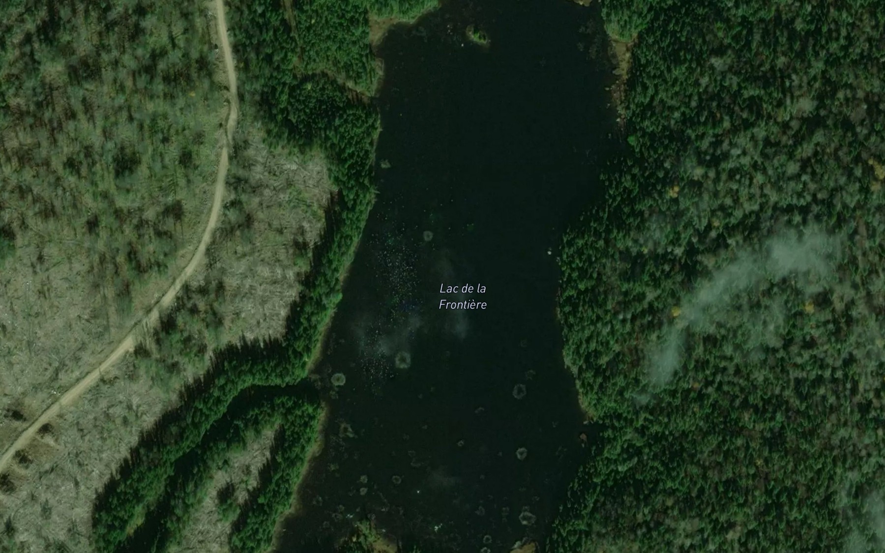 Satellite map of the Lac de la Frontiere