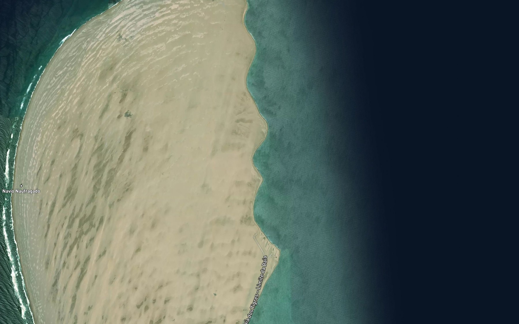 Satellite map of the Enseada Pequena
