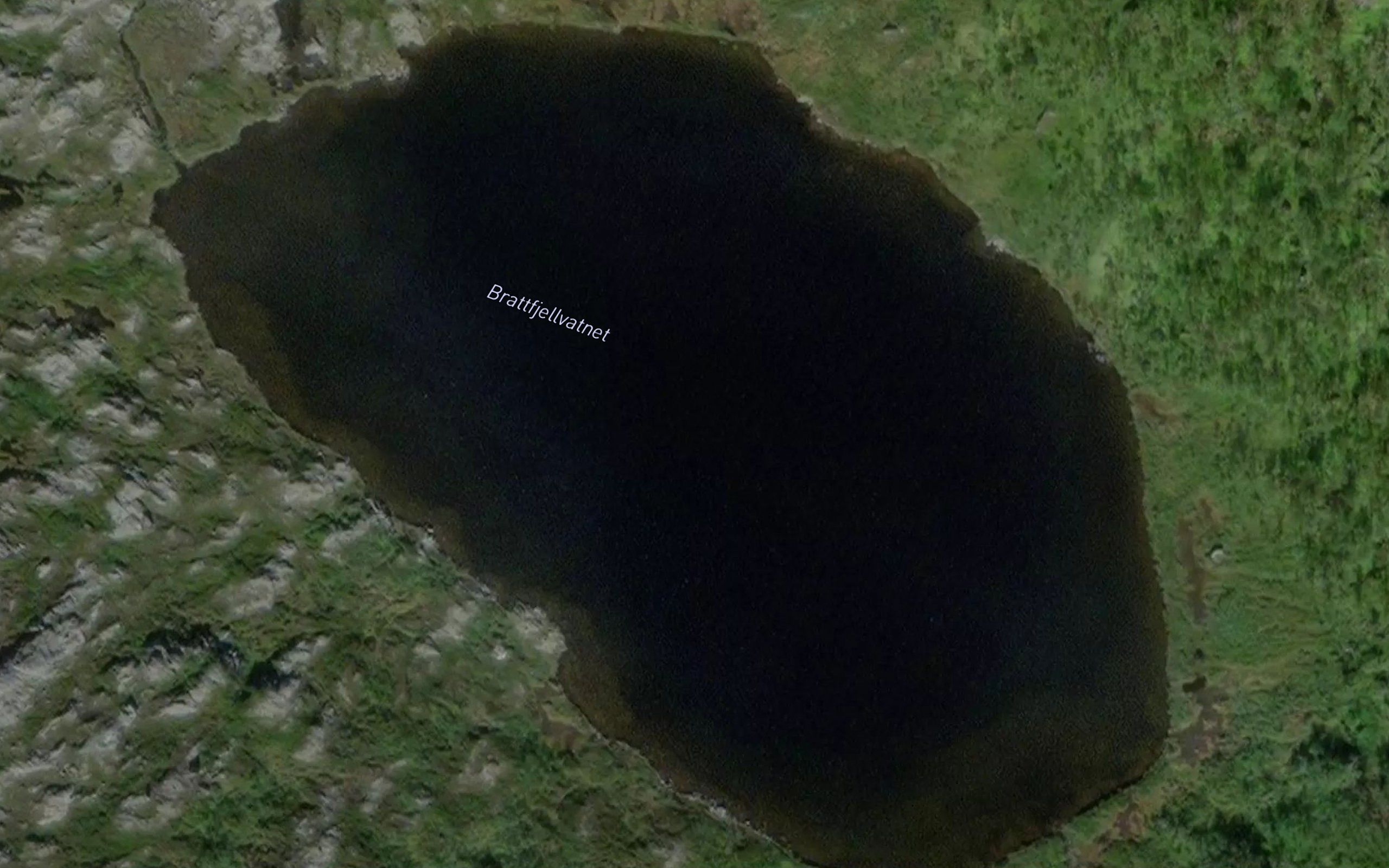 Brattfjellvatnet