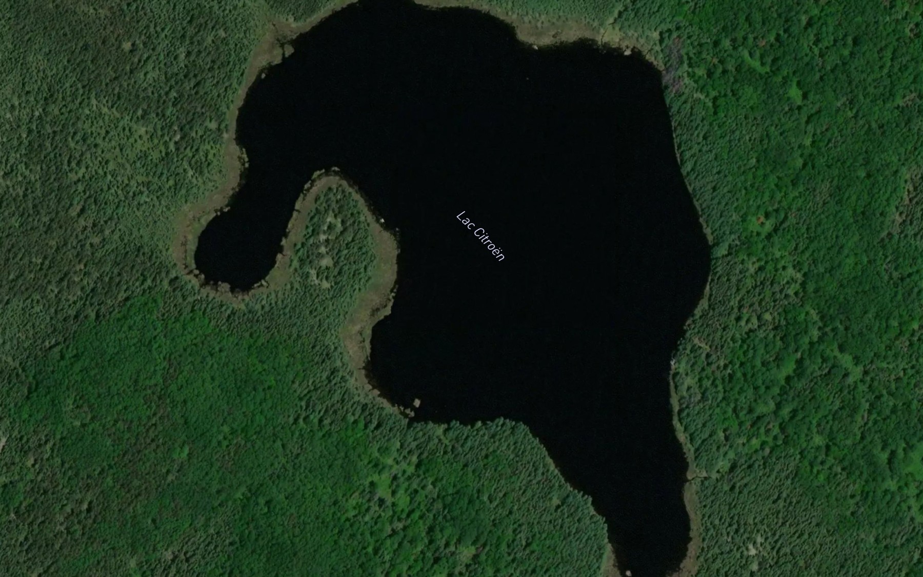 Satellite map of the Lac Citroen