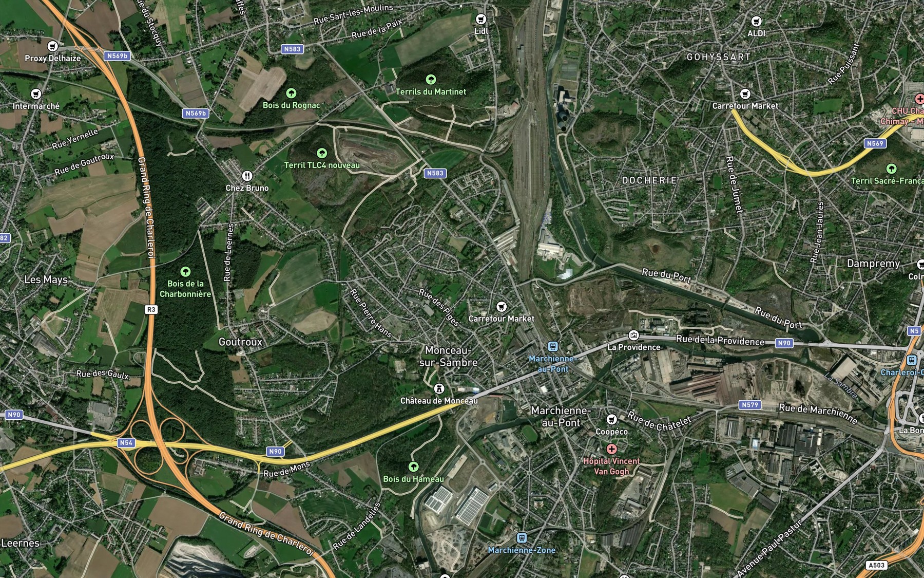 Satellite map of the Pieton