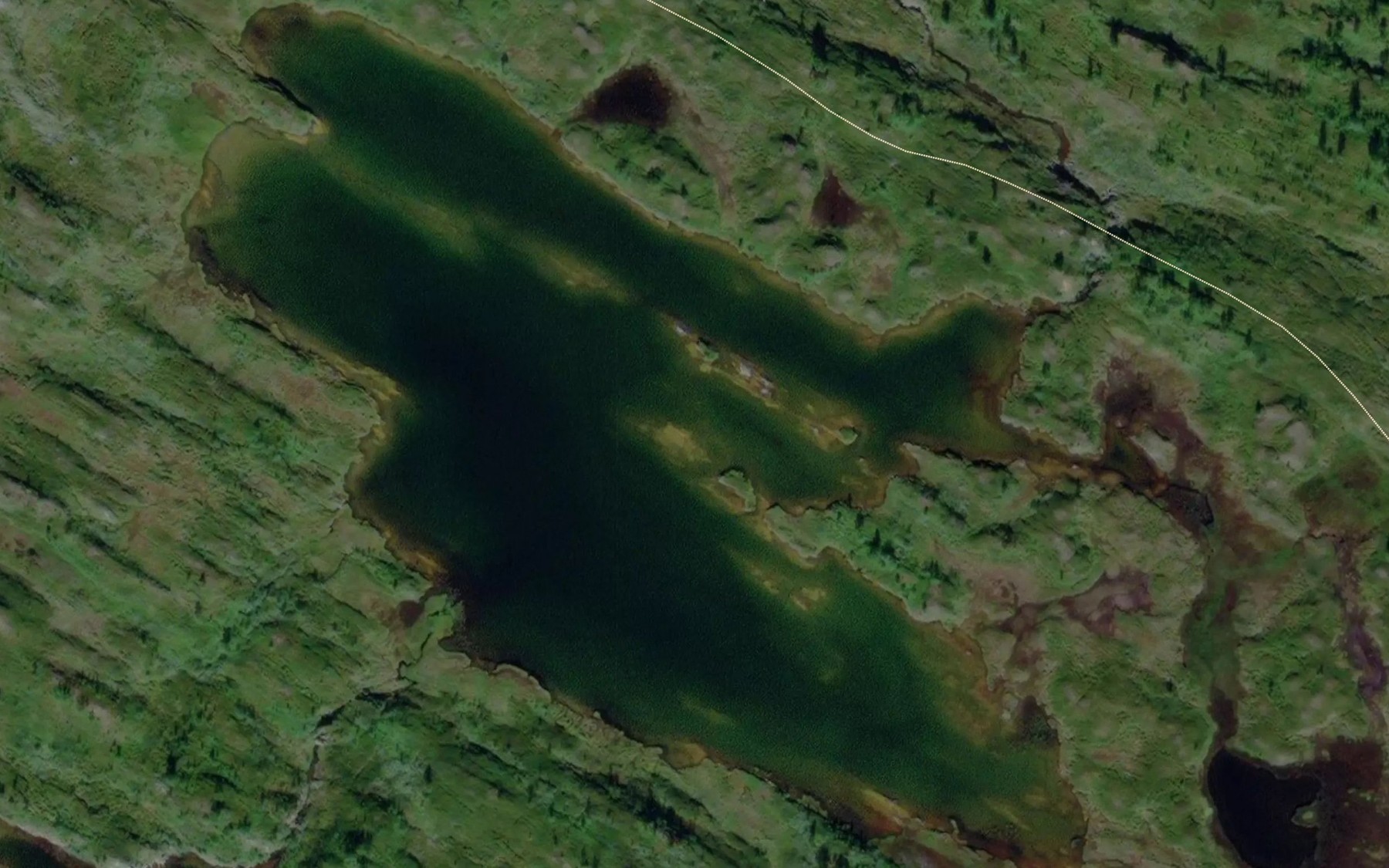 Satellite map of the Midtre Hamnelvvatnet