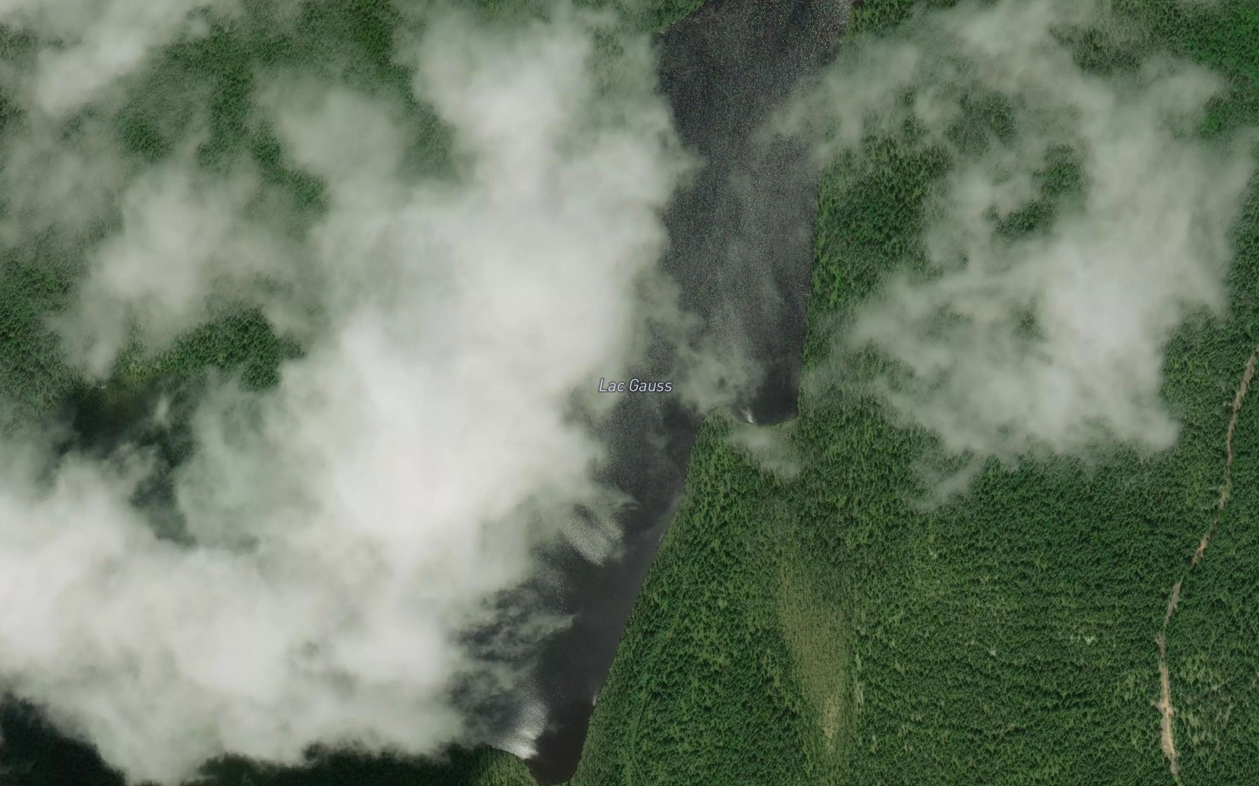 Satellite map of the Lac Gauss