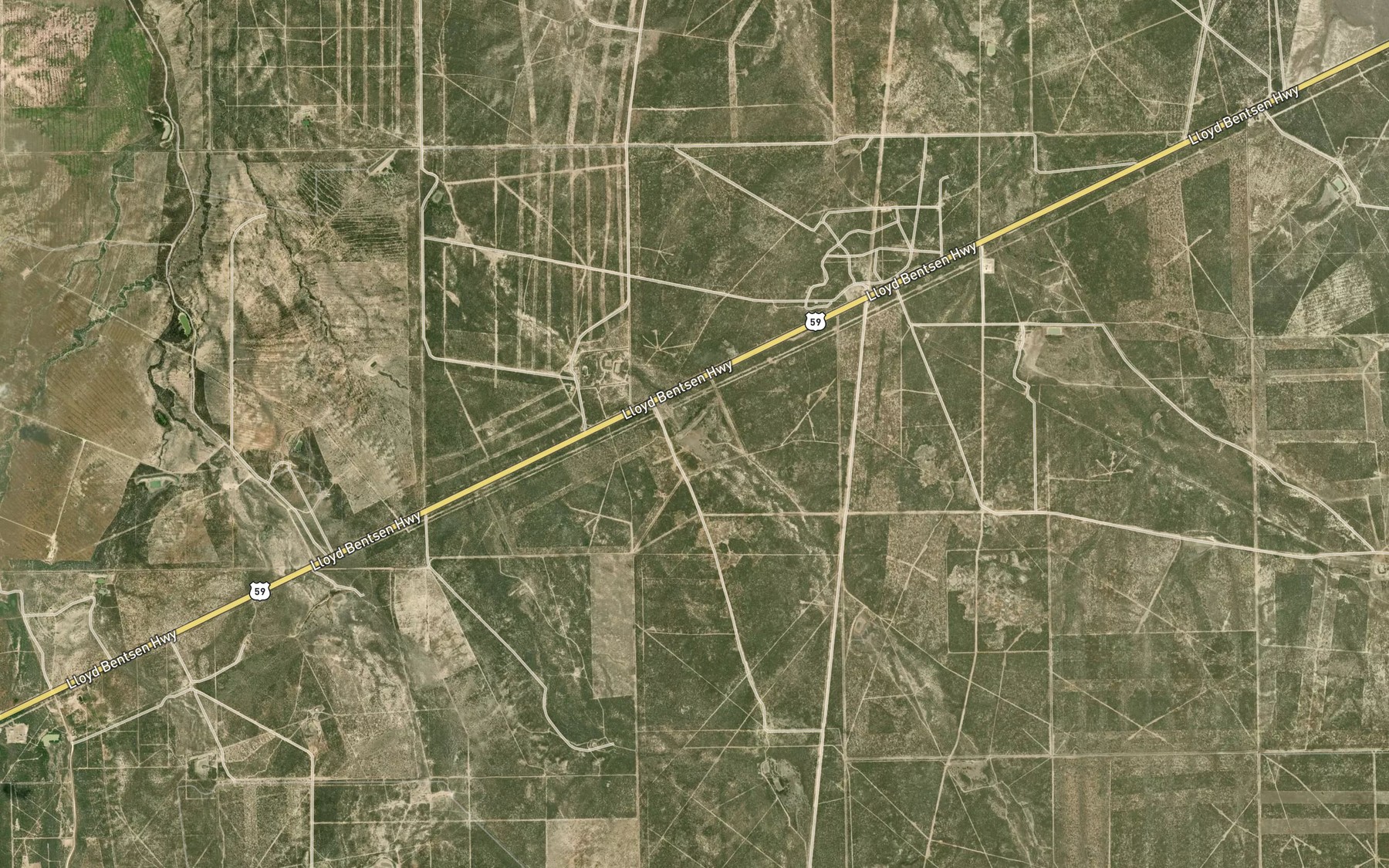 Satellite map of the Gates Lake