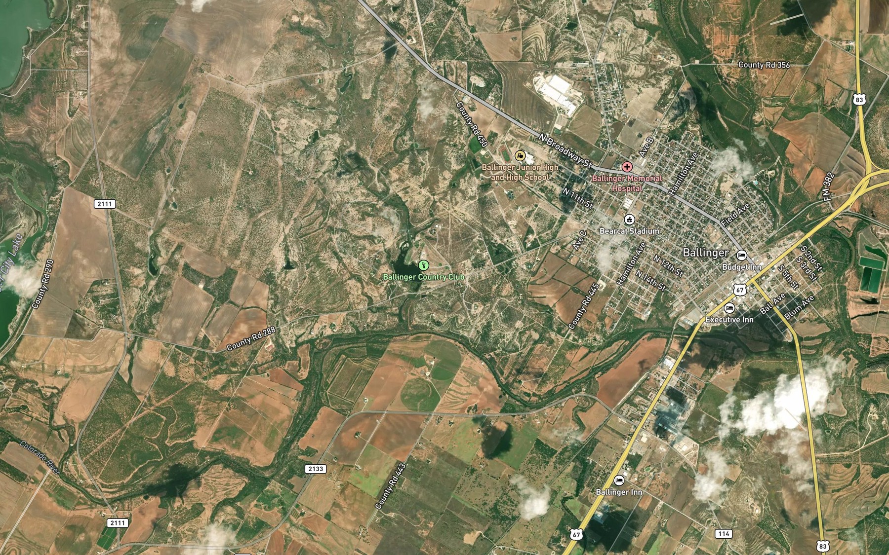 Satellite map of the Country Club Lake