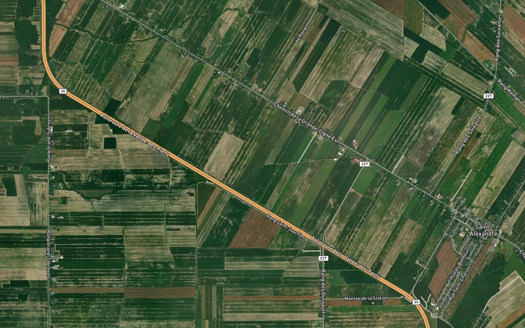 Satellite map of the Decharge des Seize