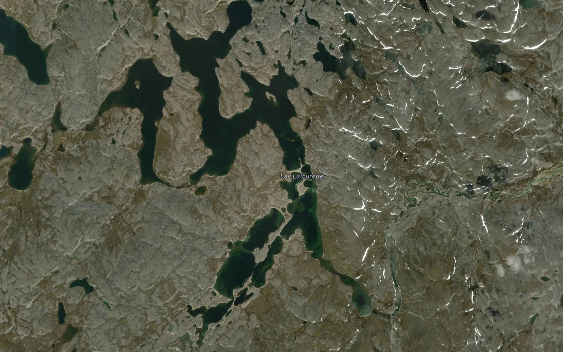 Satellite map of the Lac Latourette