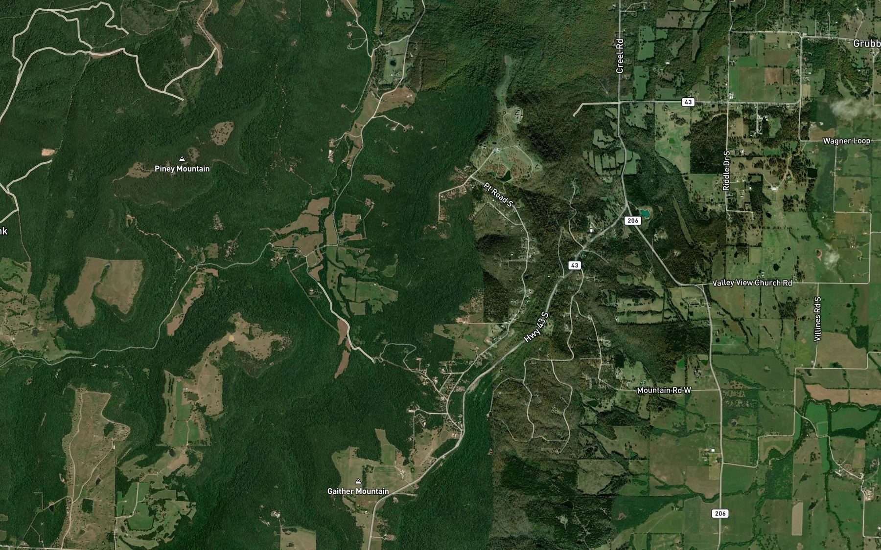 Satellite map of the Beaver Lodge Lake