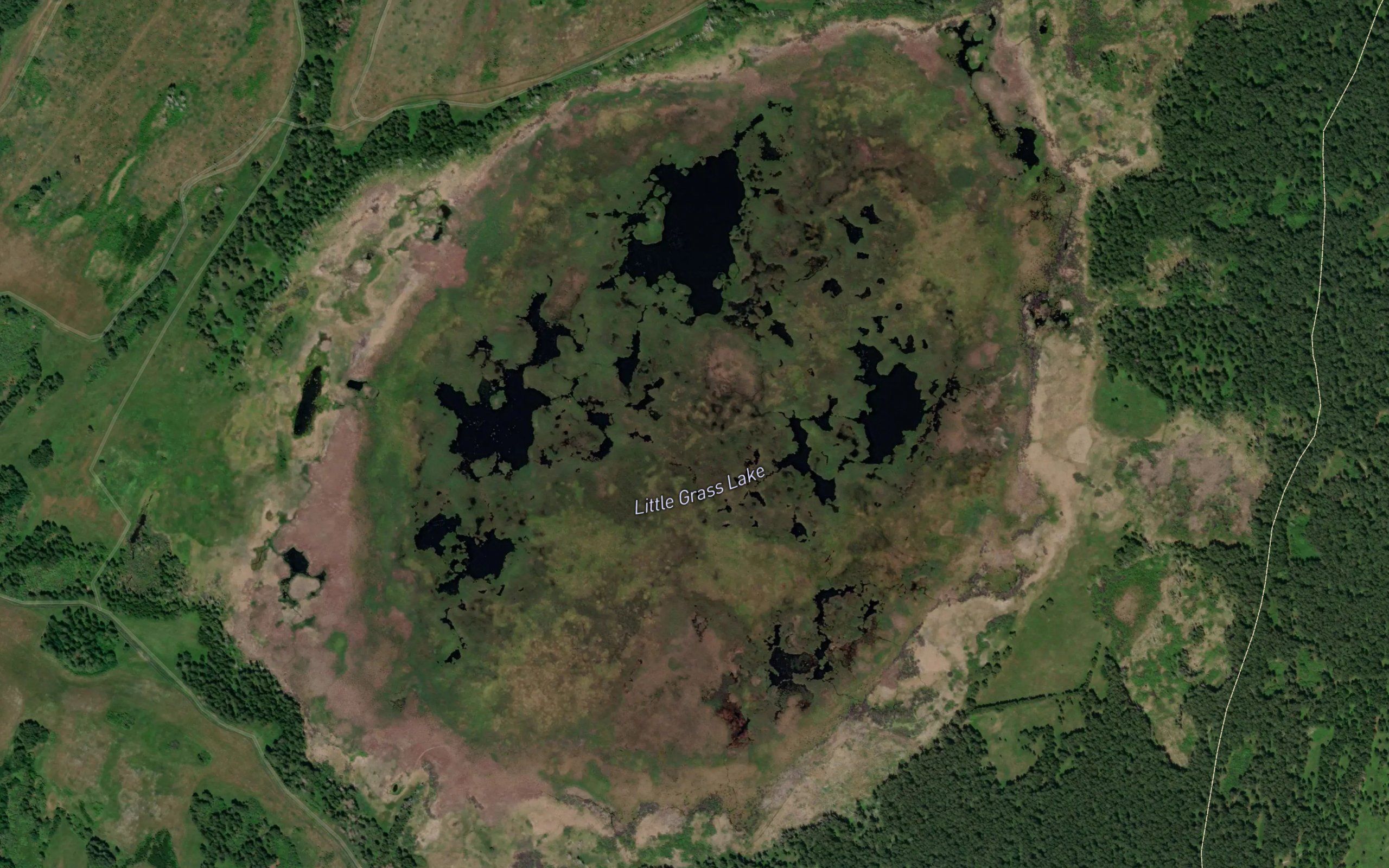 Ozero Maloye Travyanoye