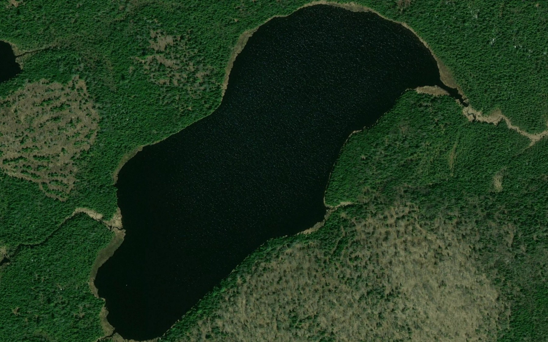 Satellite map of the Lac Plumer