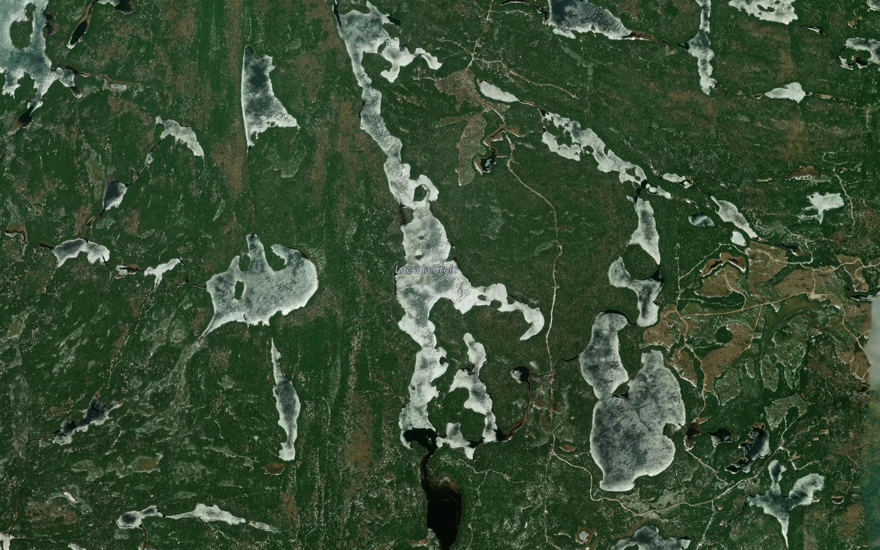 Satellite map of the Lac a la Croix