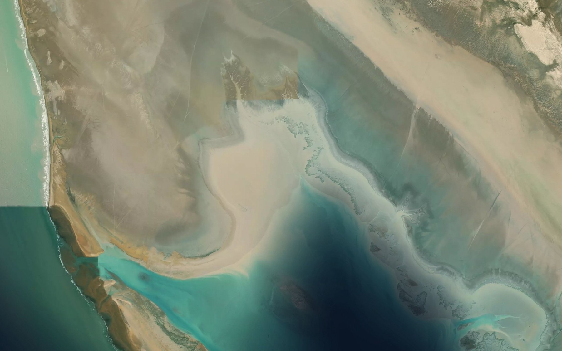 Satellite map of the Khowr-e Tahmadun