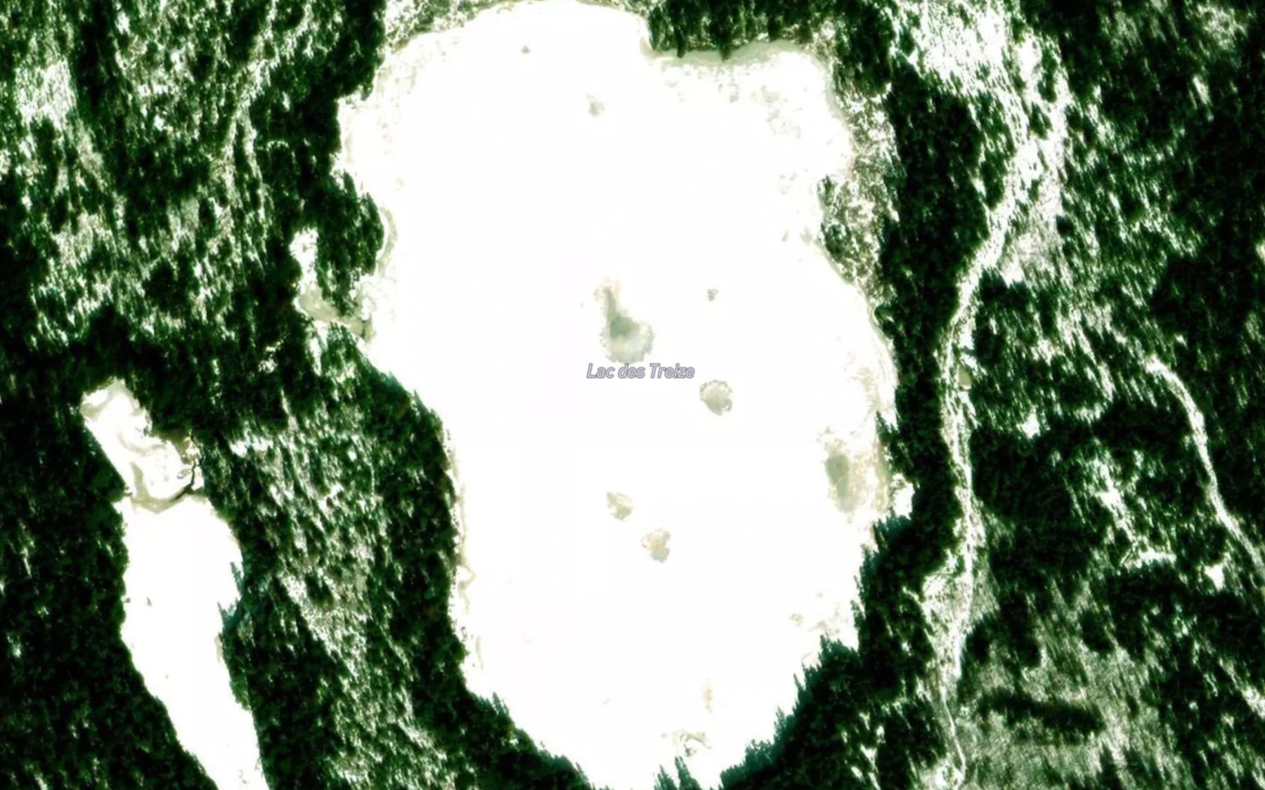 Satellite map of the Lac des Treize