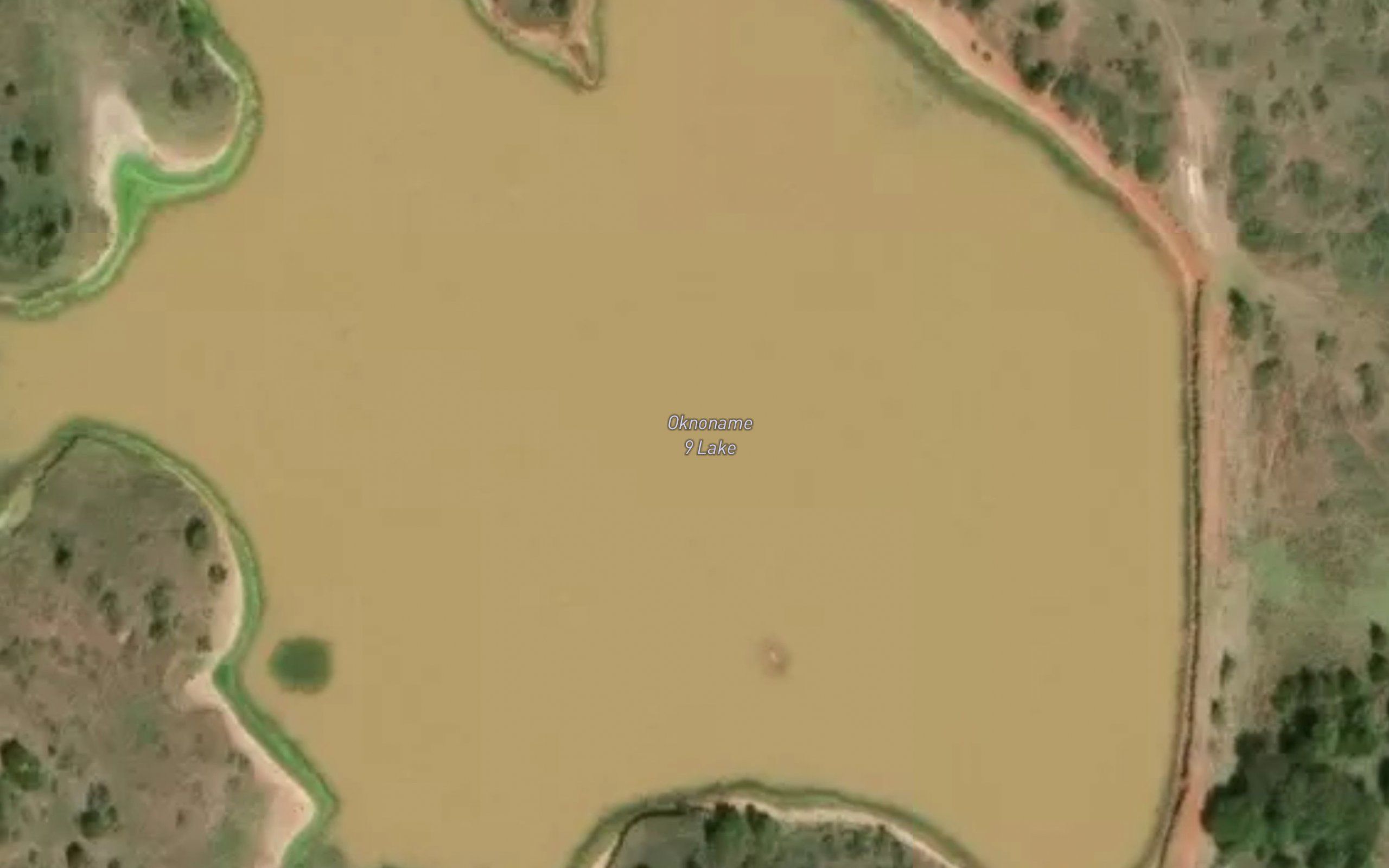 Oknoname 9 Lake