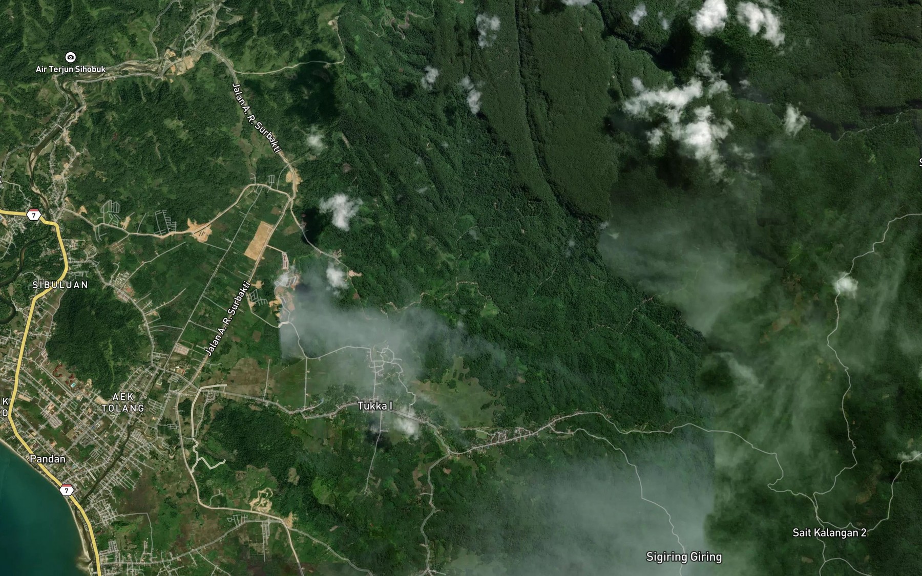 Satellite map of the Aek Tapiannauli