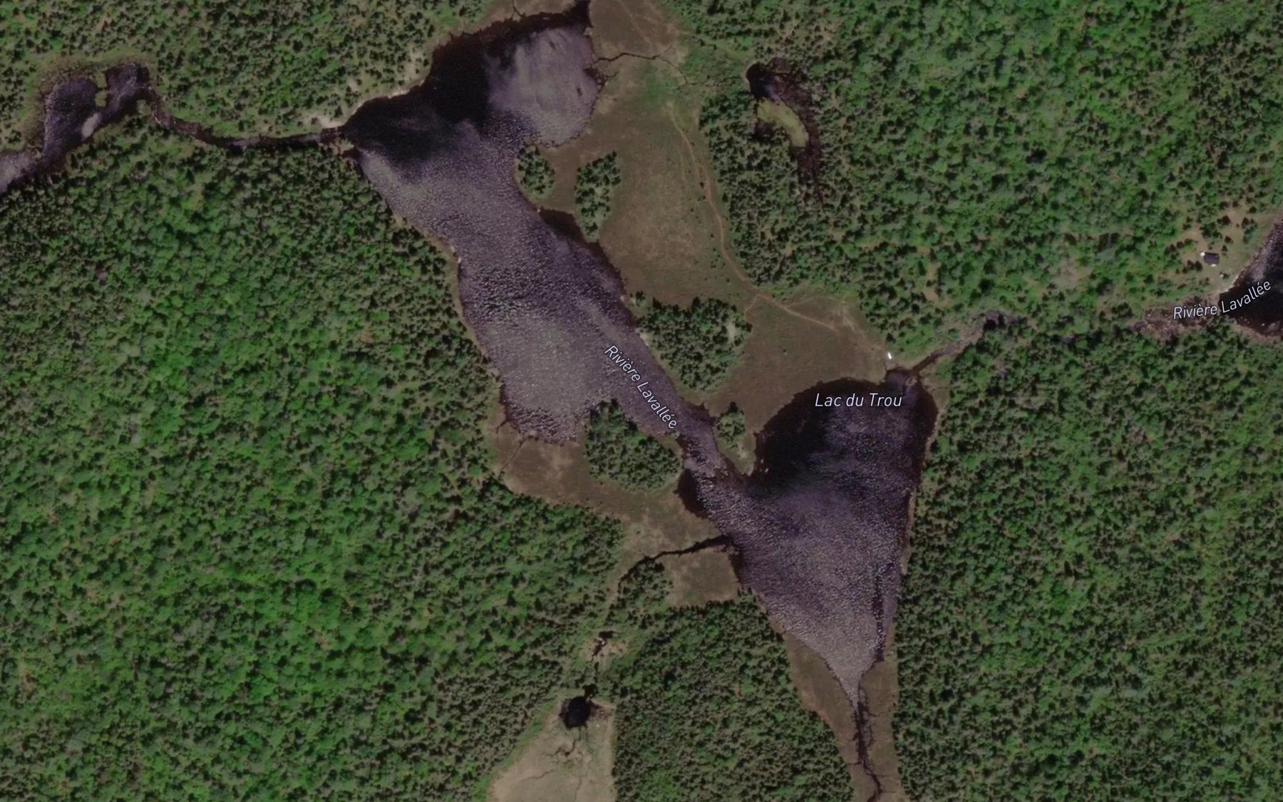 Satellite map of the Lac du Trou