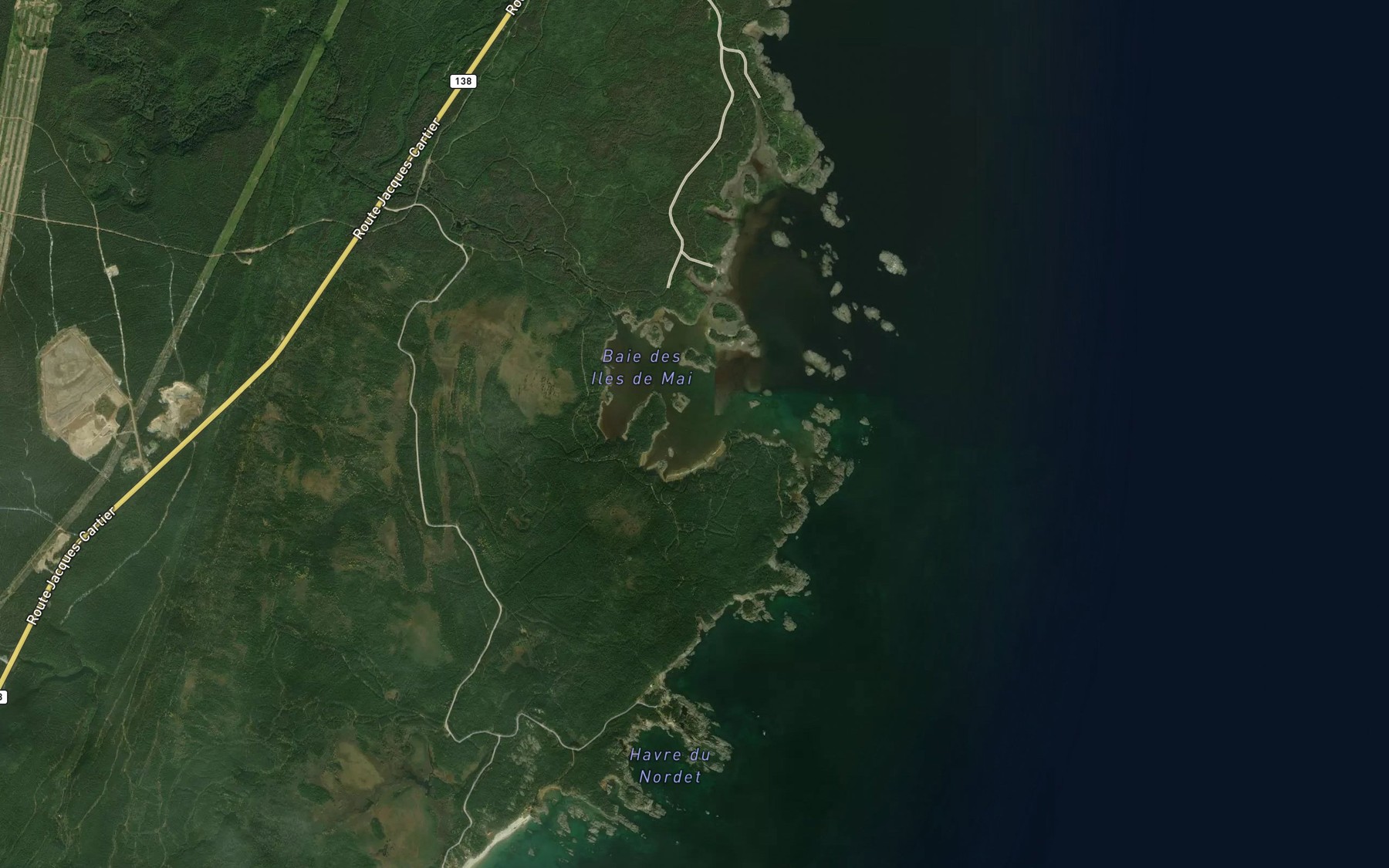 Satellite map of the Anse du Tug