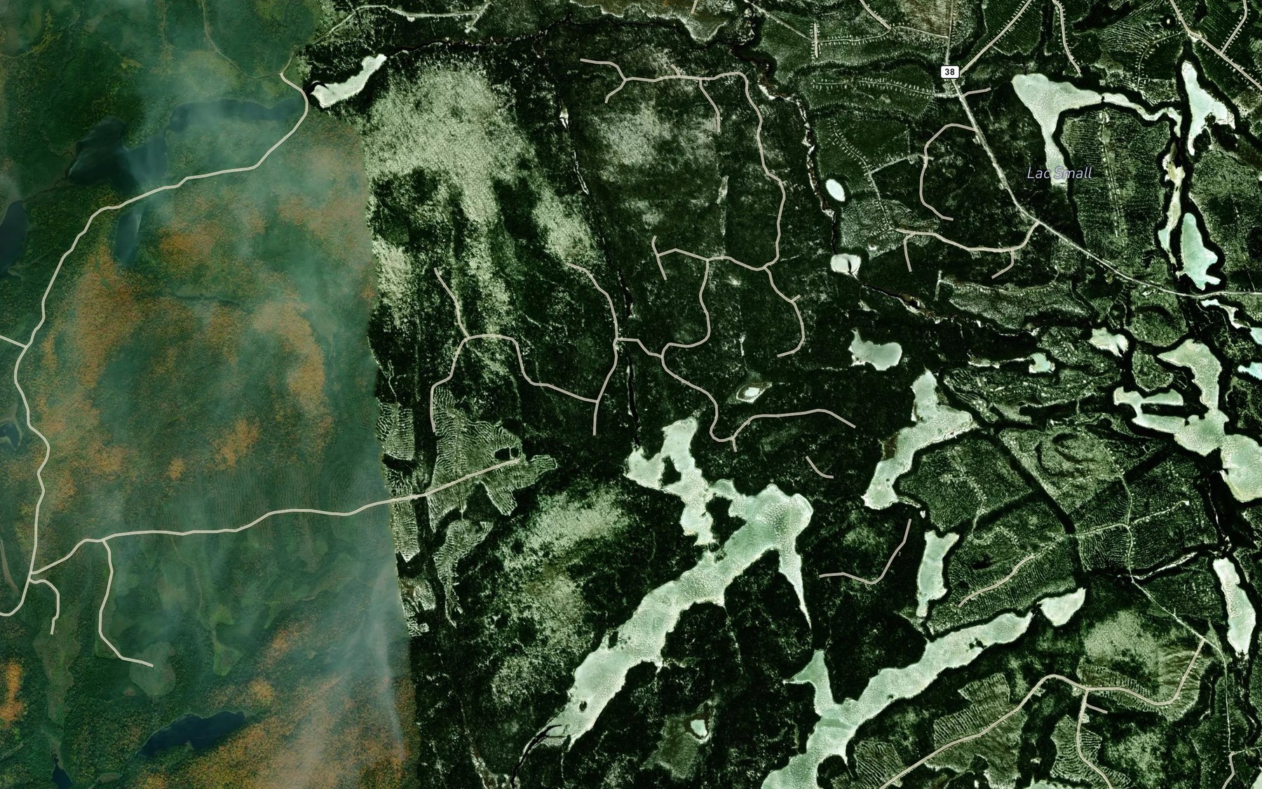 Satellite map of the Lac Ilote