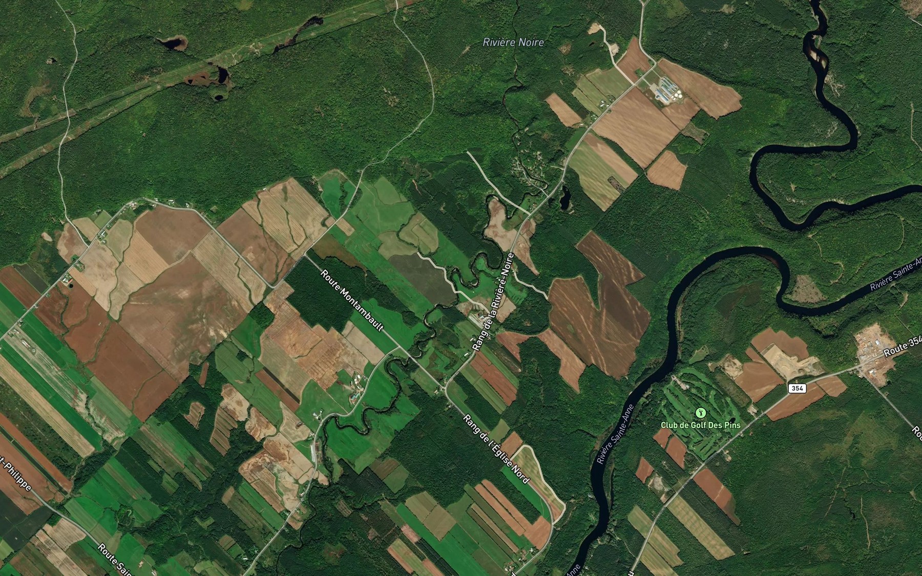 Satellite map of the Cours d'eau Julien