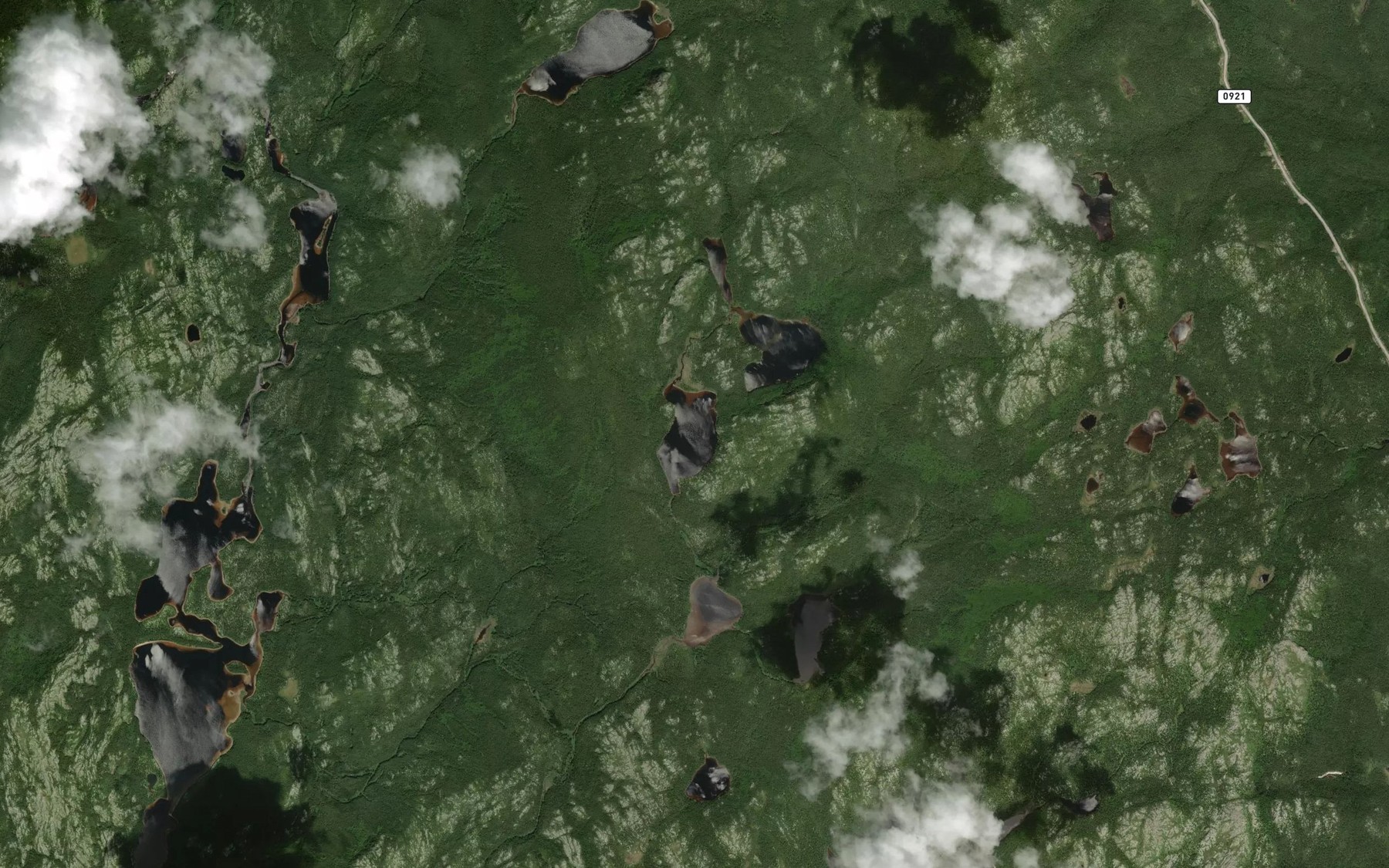 Satellite map of the Lac Ni Fleurs ni Pleurs